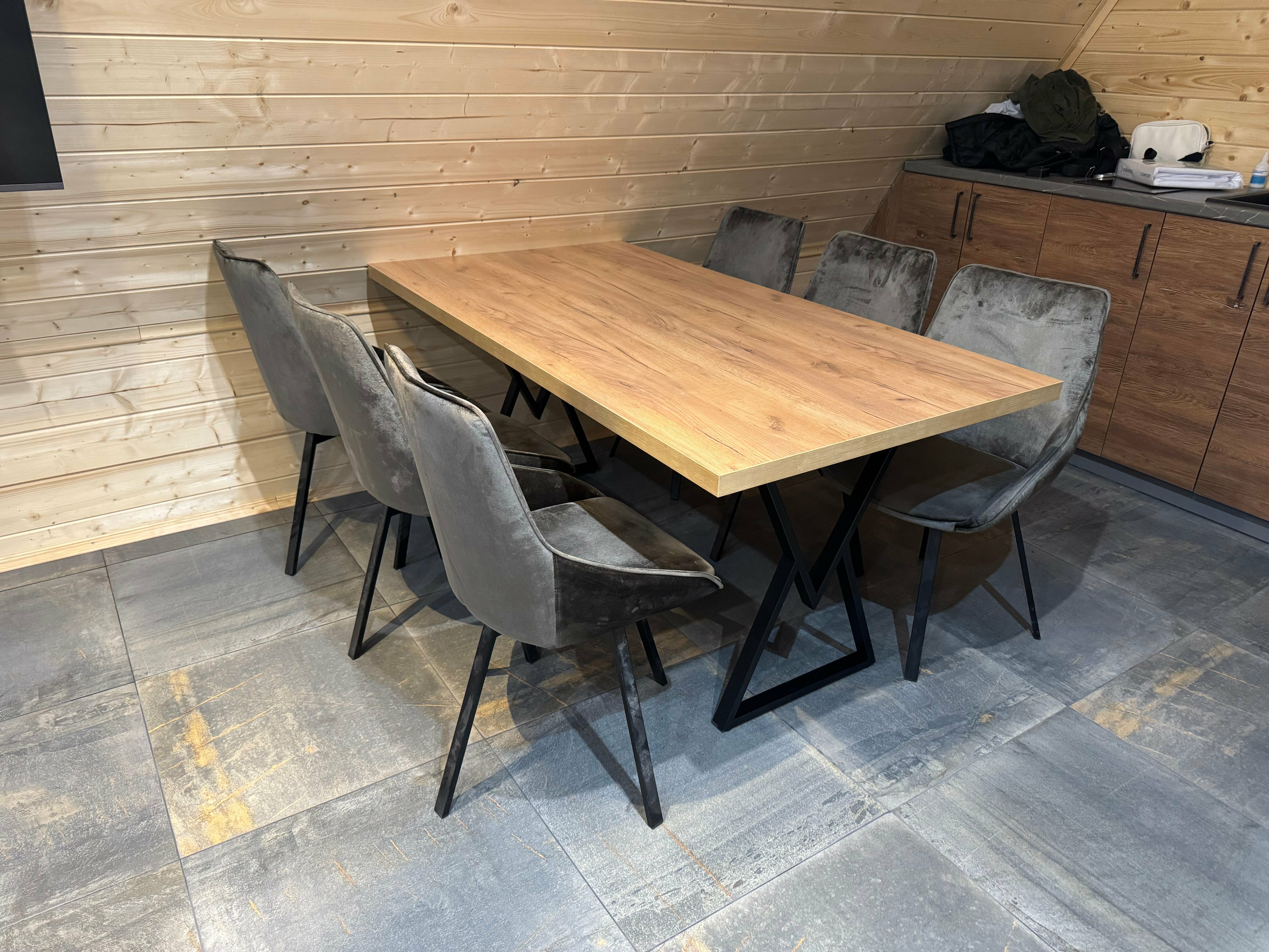 Двухуровневый четырехместный номер