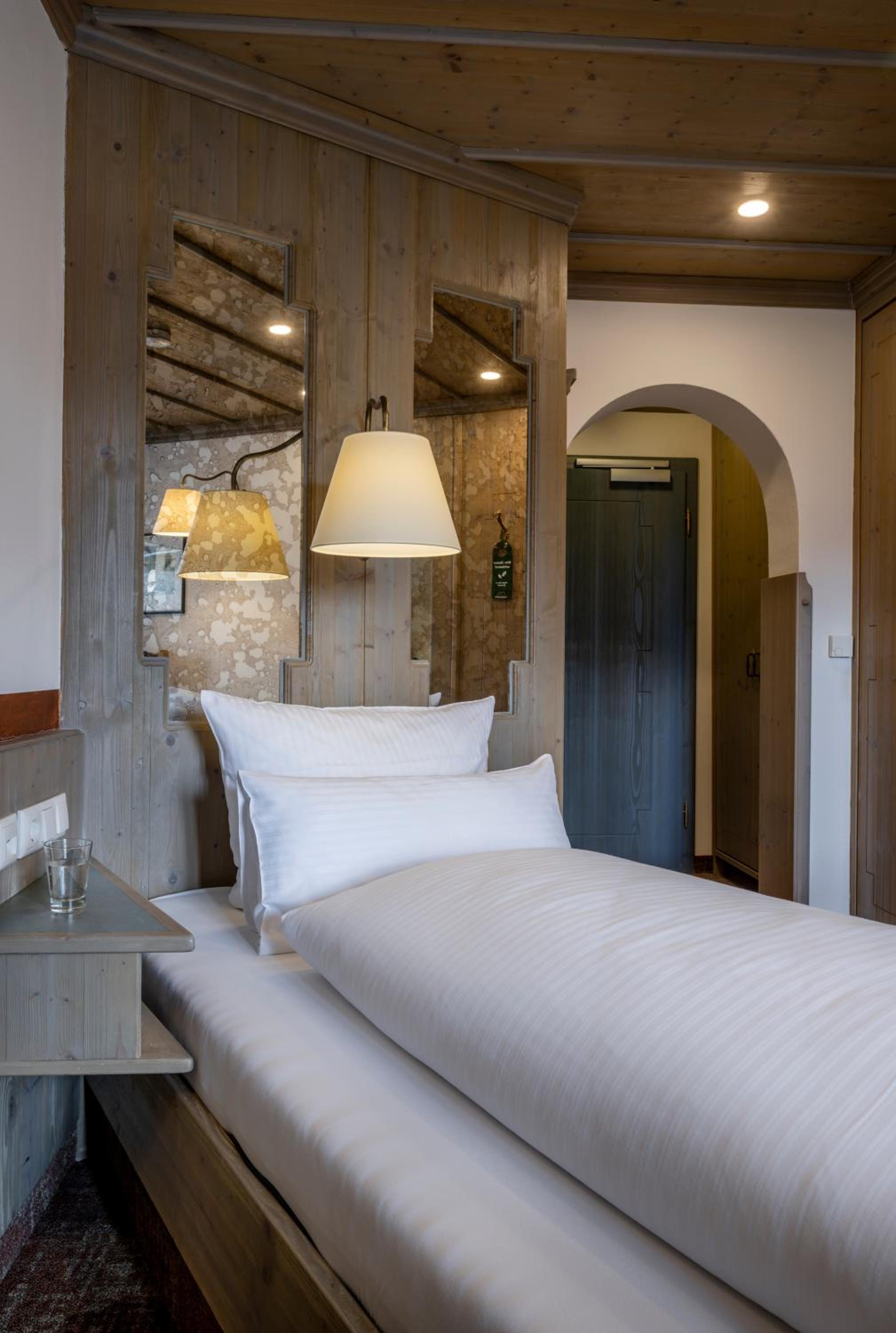 Deluxe Single Room with Balcony