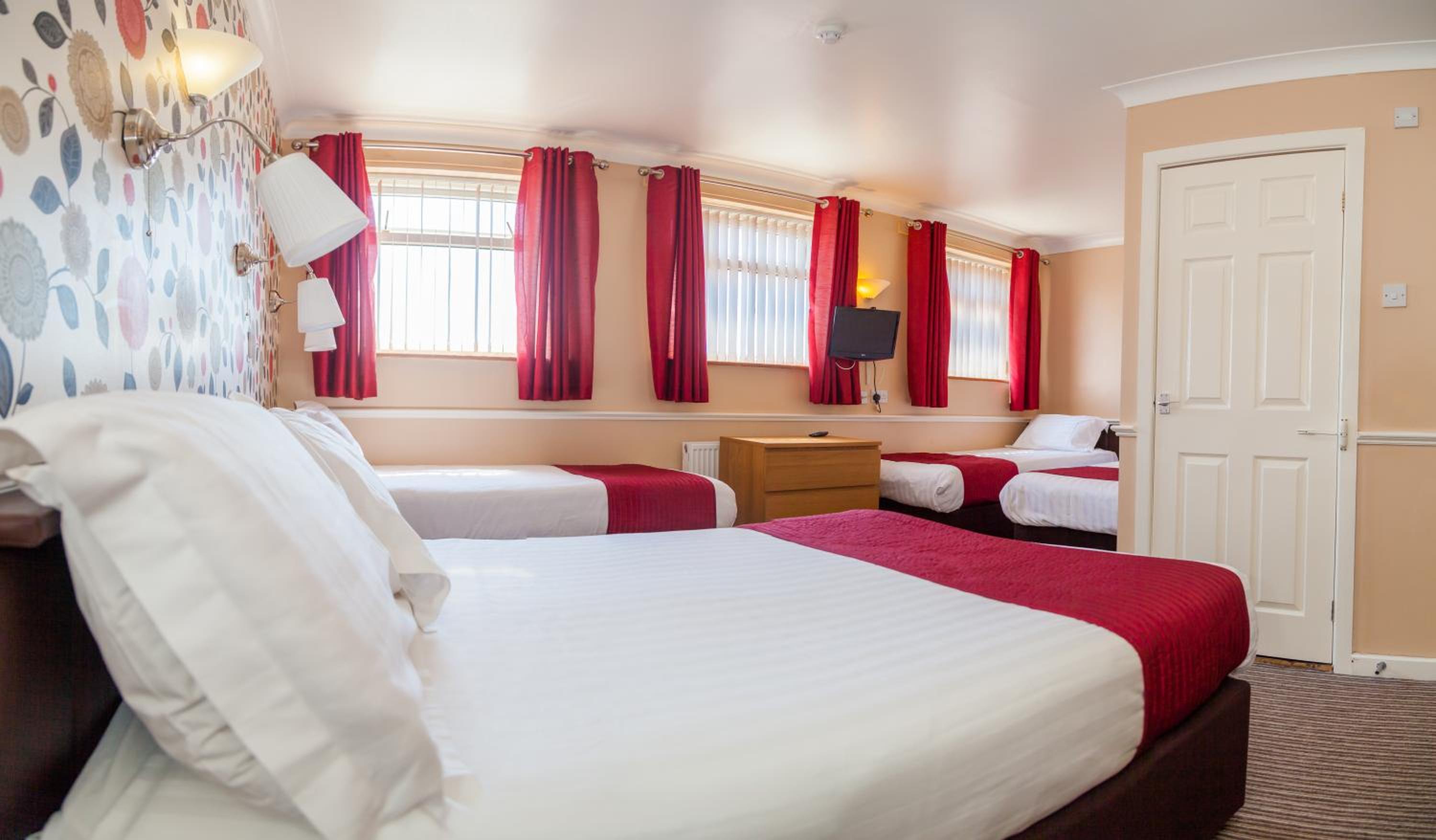 Family Room (Sleeps 5)