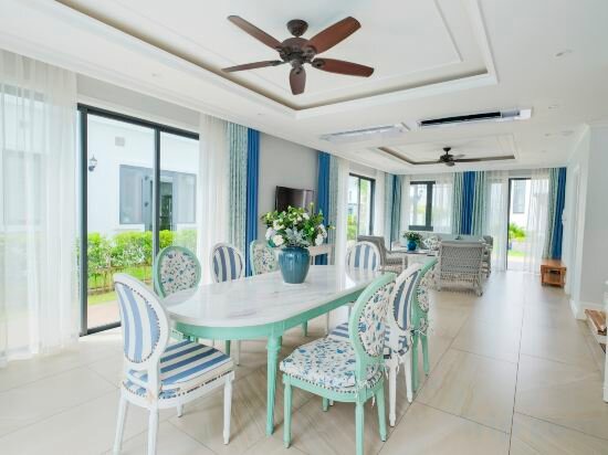 Four Bedroom Villa Garden View With Private Pool