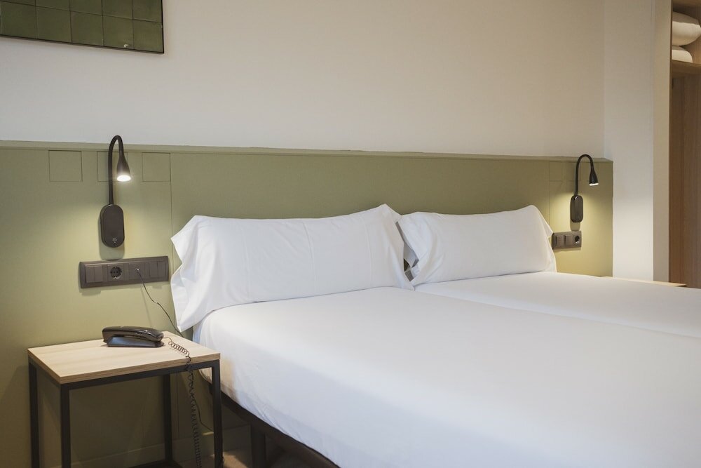 Double Room (New Style)