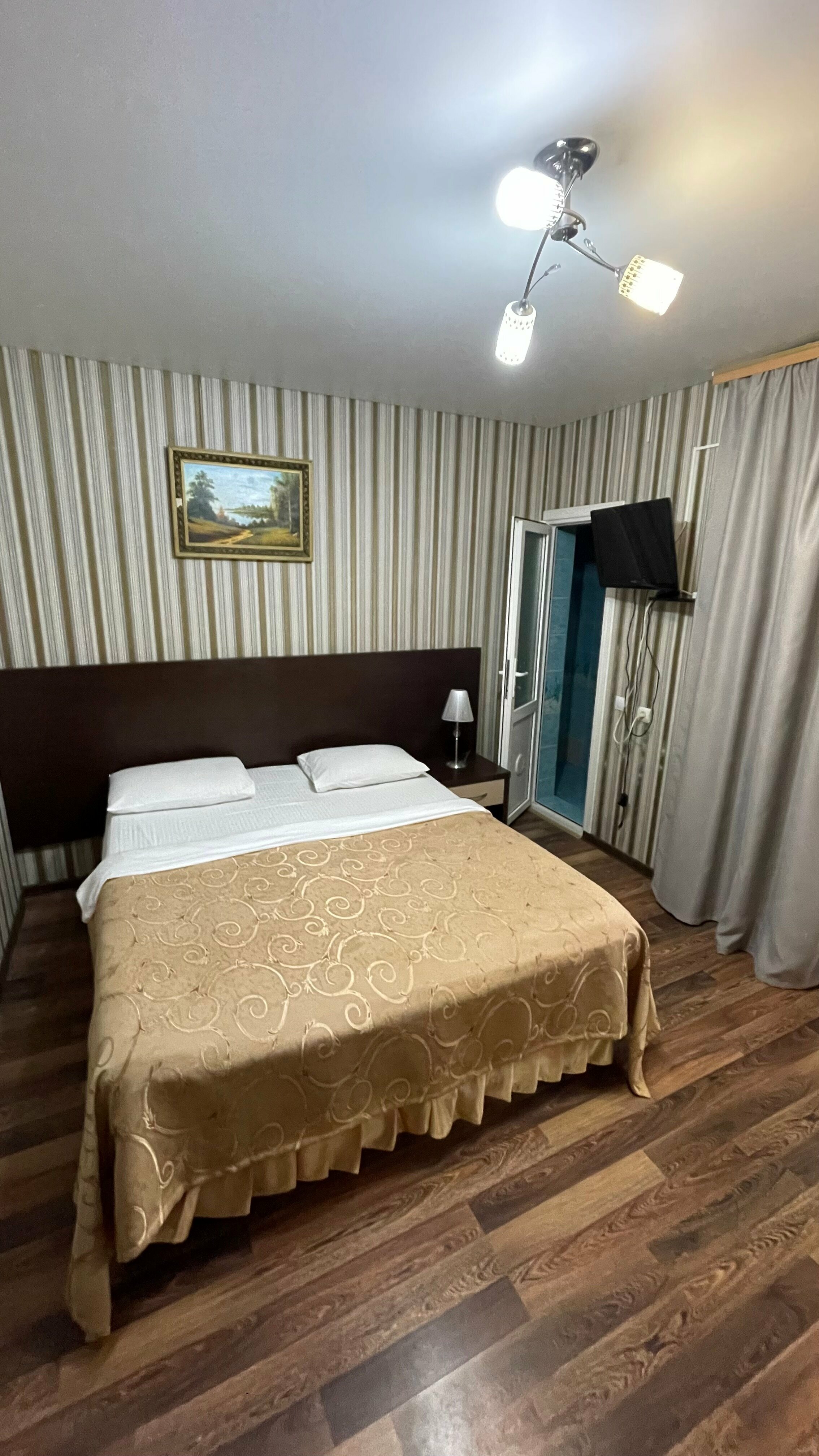 Комфорт 2-х/м с балконом