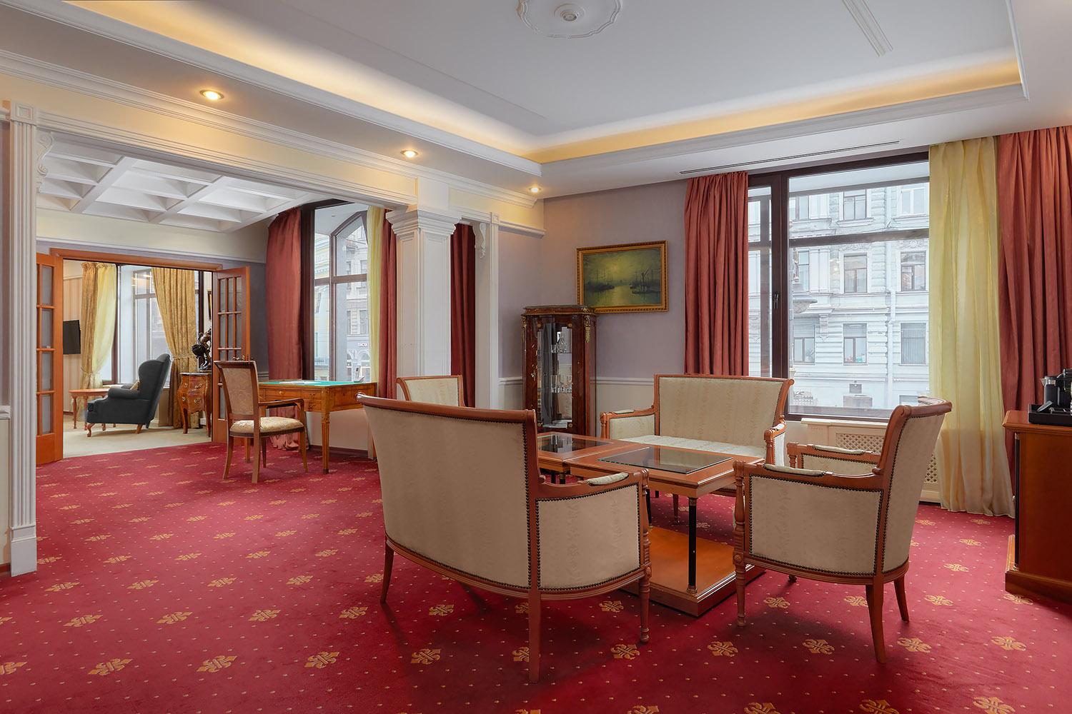 Номер люкс премиум с 1 двуспальной кроватью