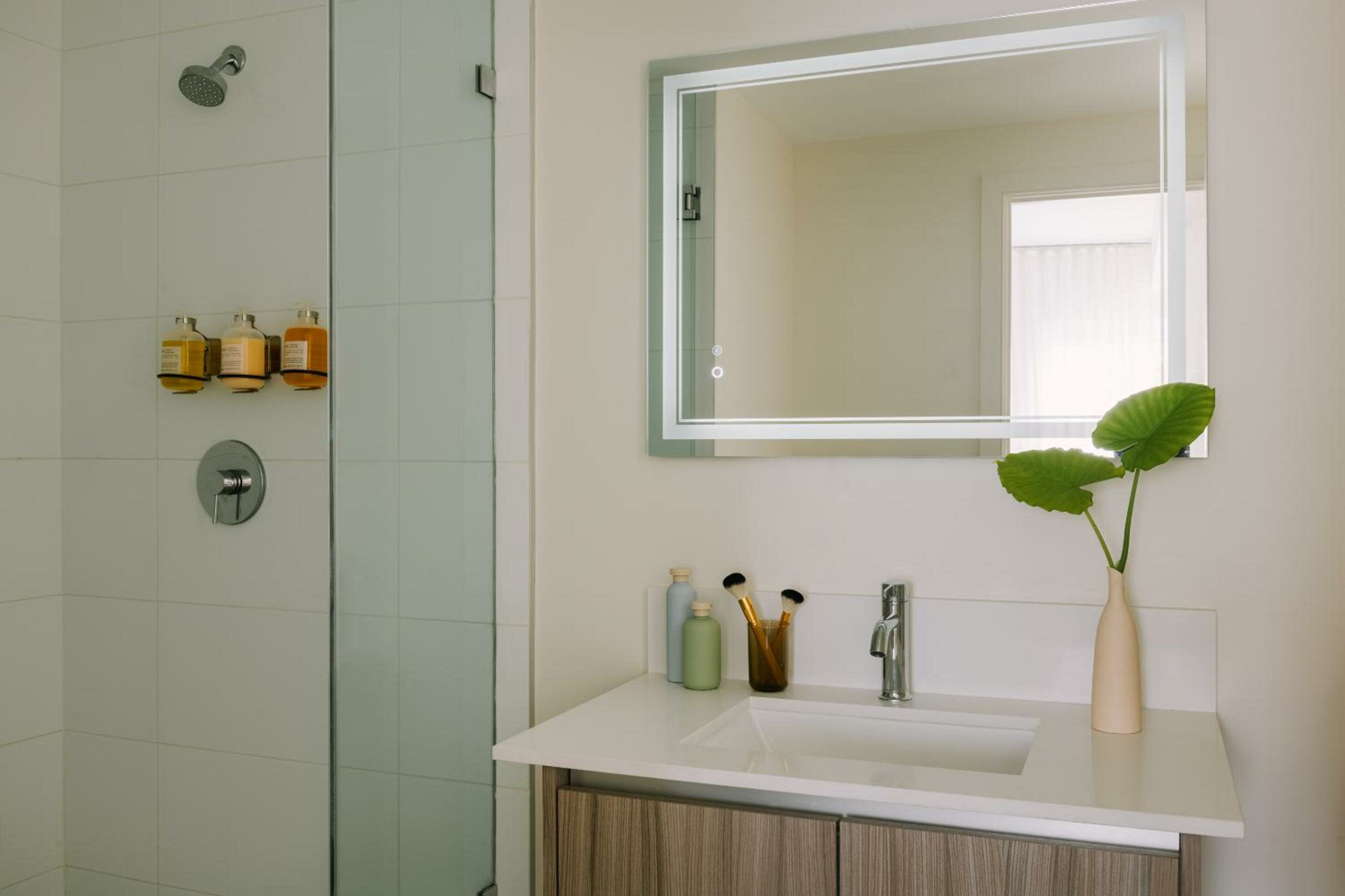 One Bedroom Suite King