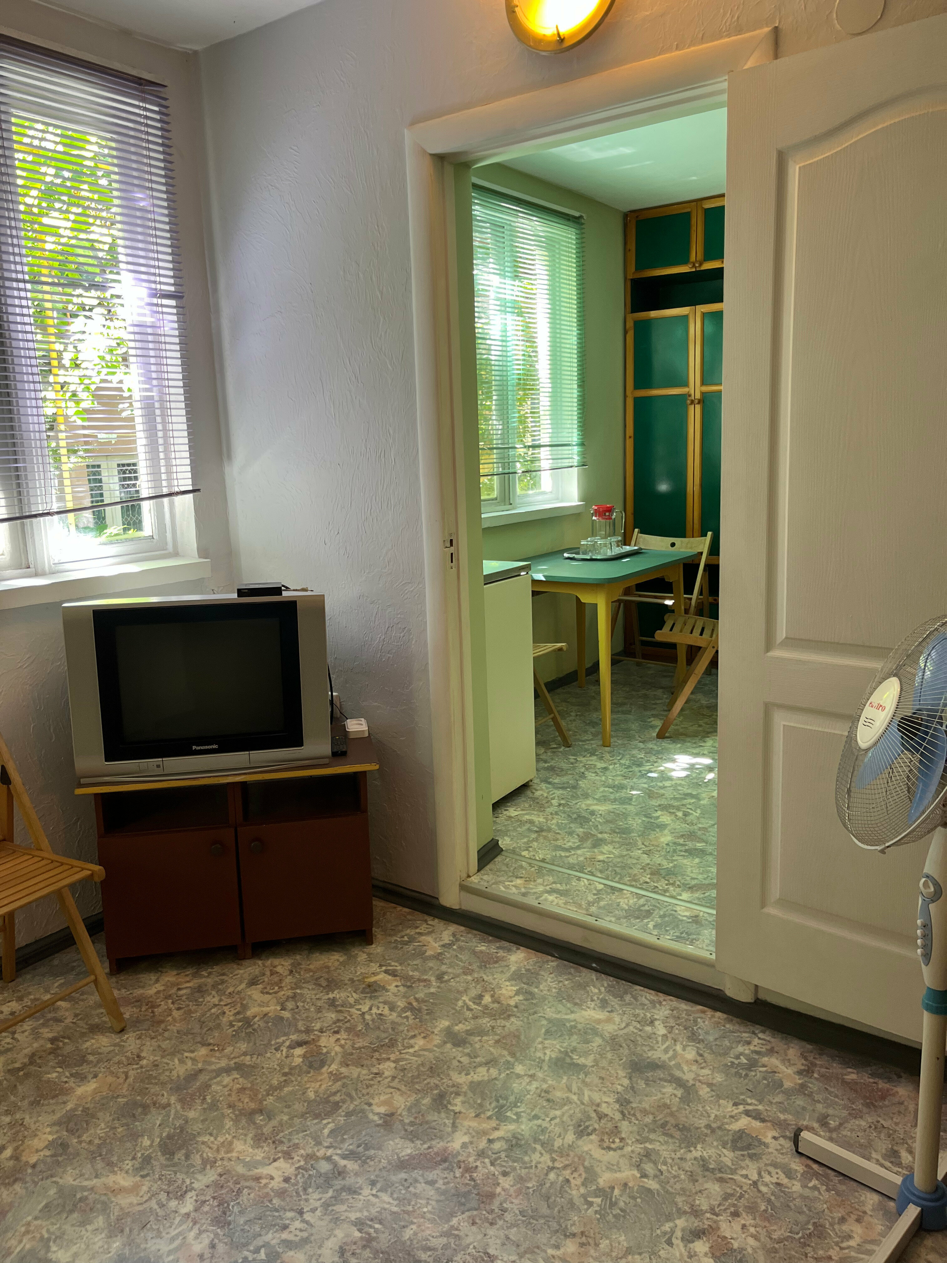 Четырехместный номер с видом на сад