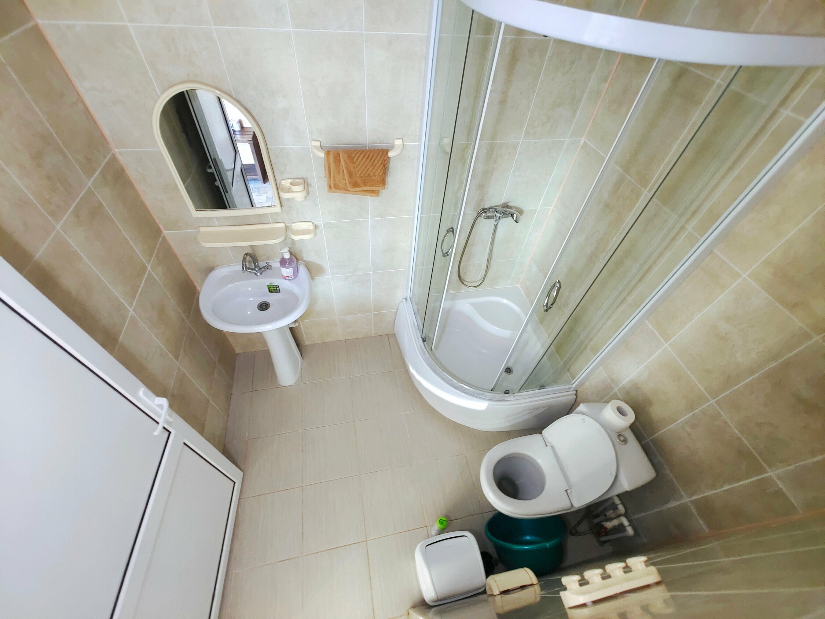 2х комнатные 7ми местные Апартаменты с мини-кухней, террасой и панорамным видом на море