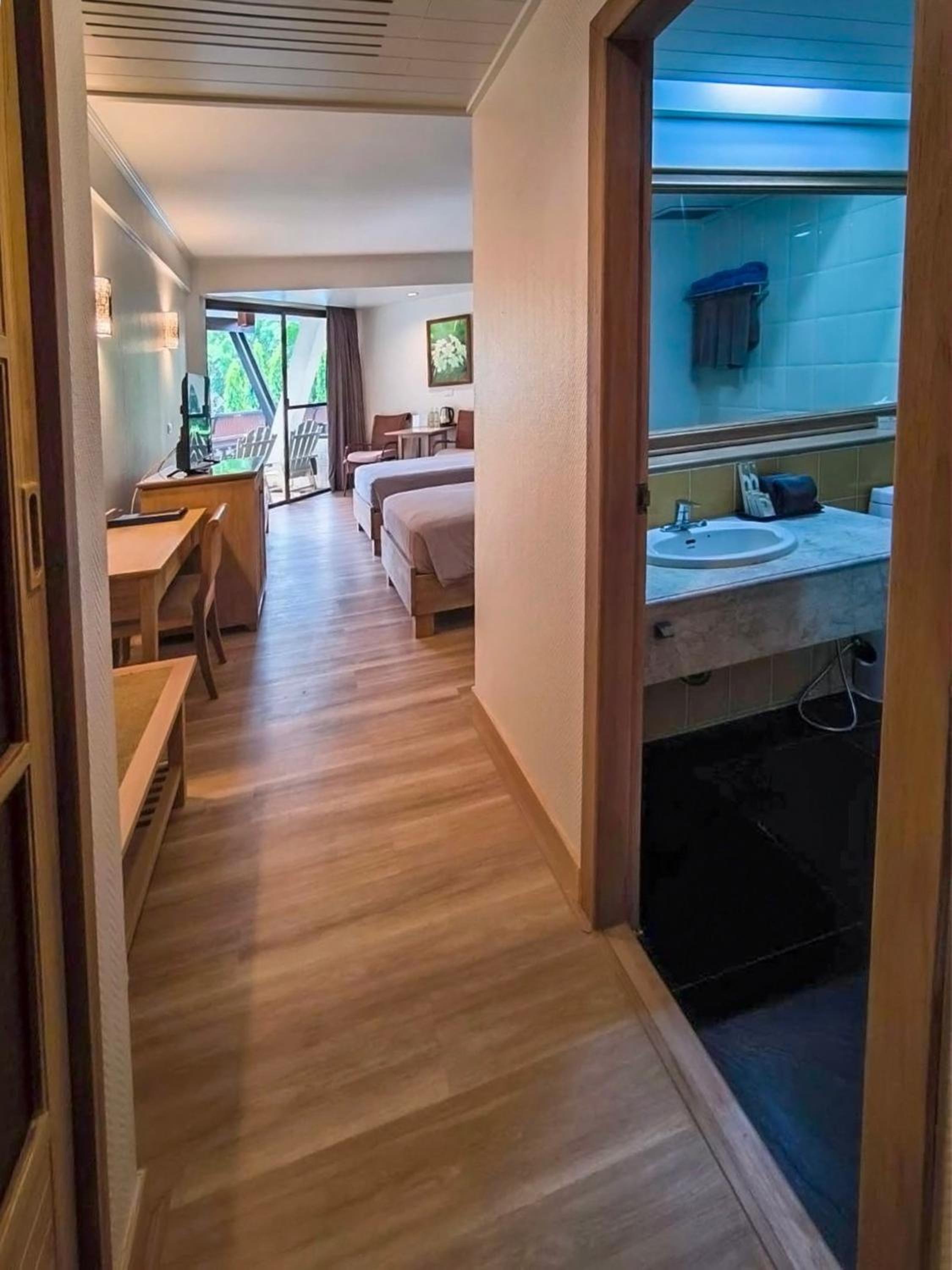 Deluxe Double or Twin Room