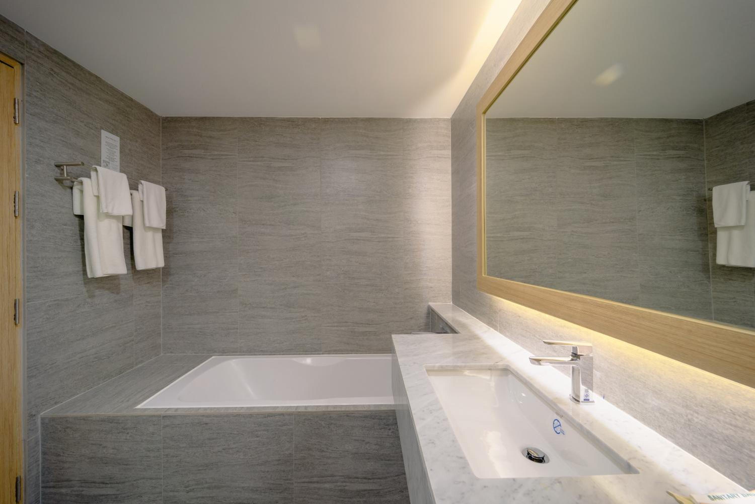 Grand Deluxe Double or Twin Room