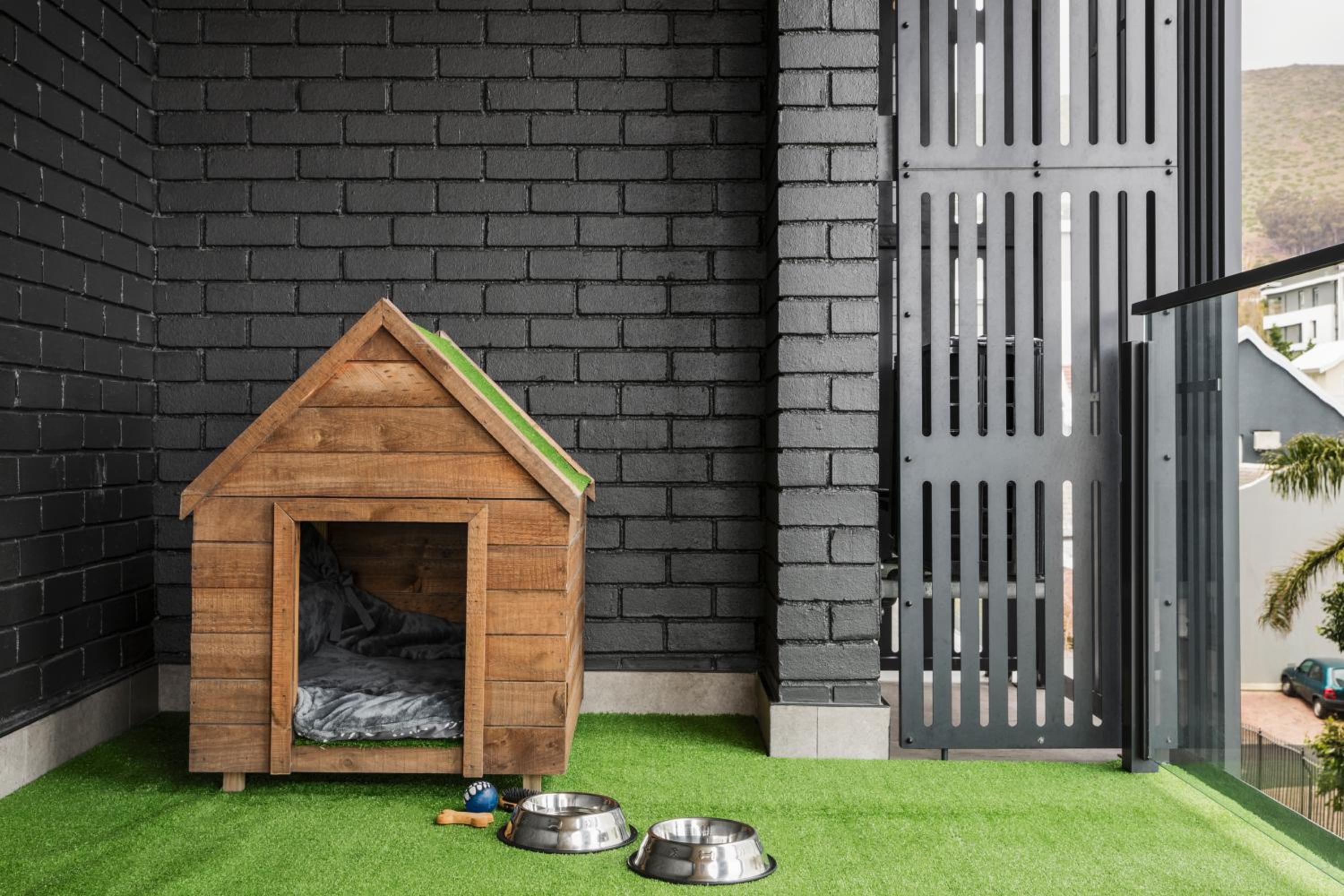 The Home Ultra Pooch Pad