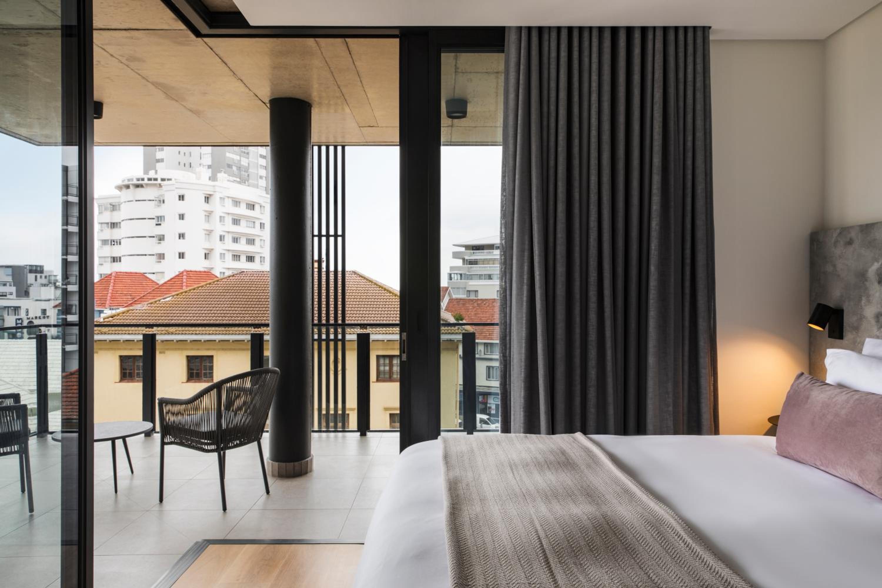 The Home Ultra Pooch Pad