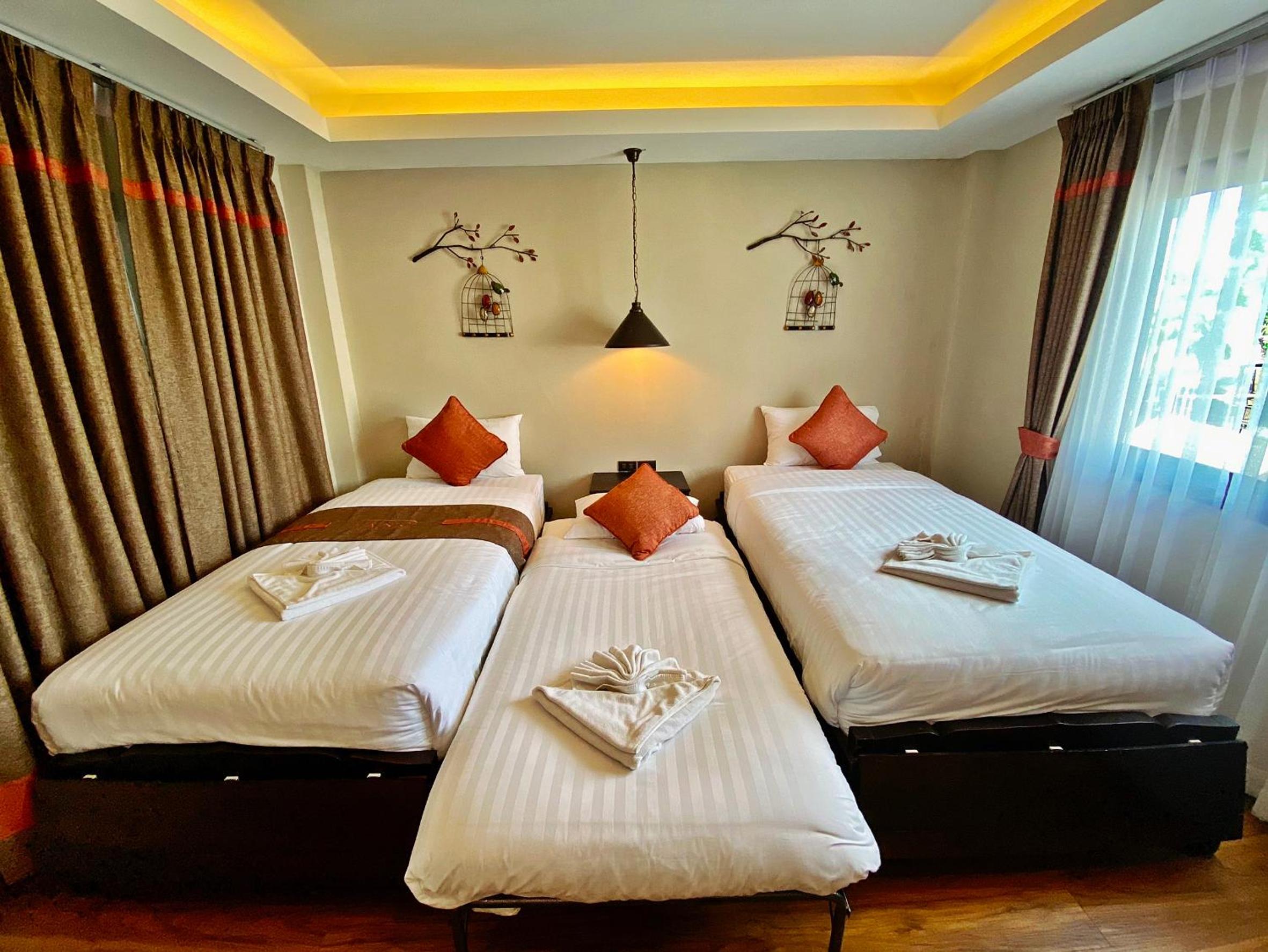 Deluxe Triple Room