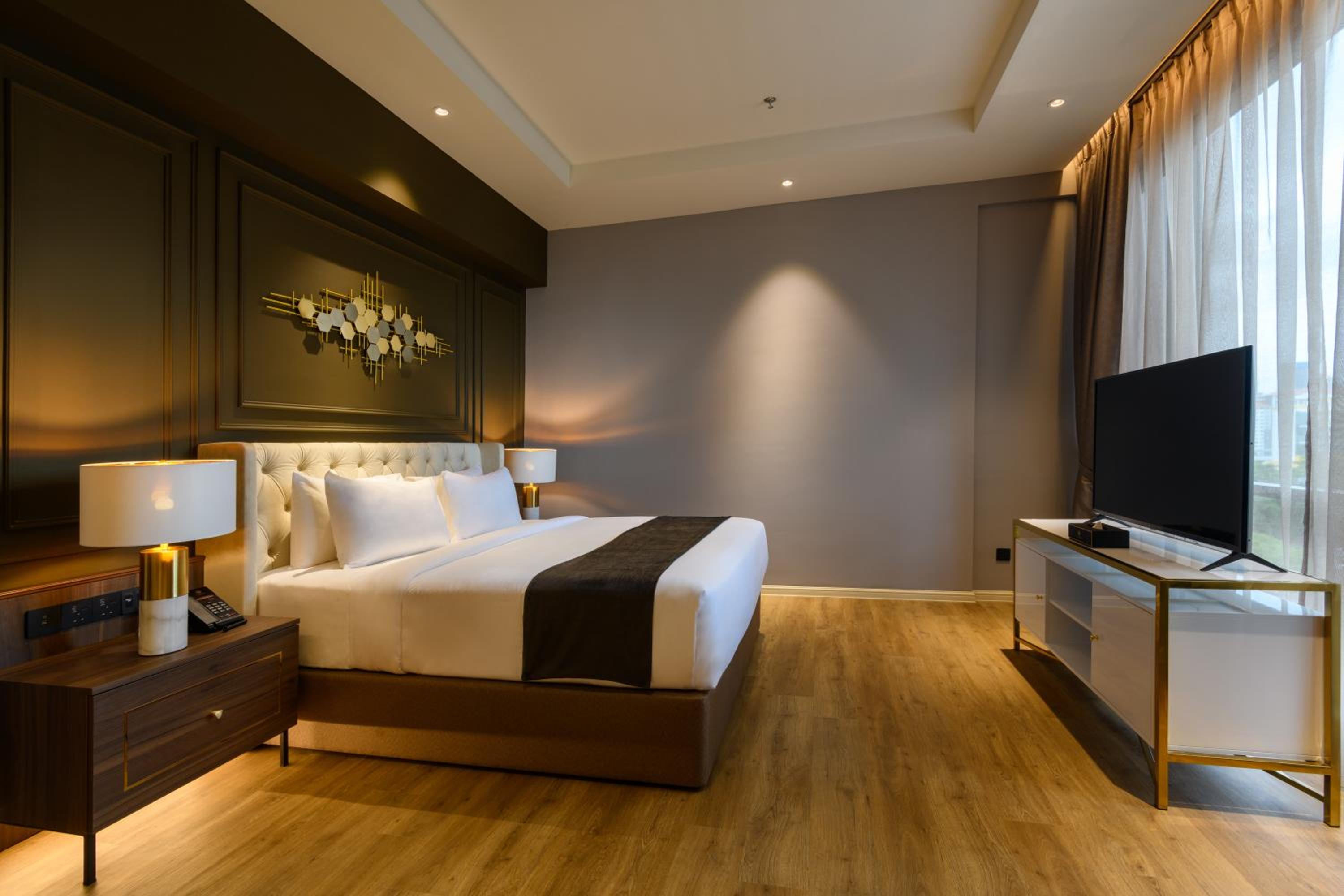Luxury Room