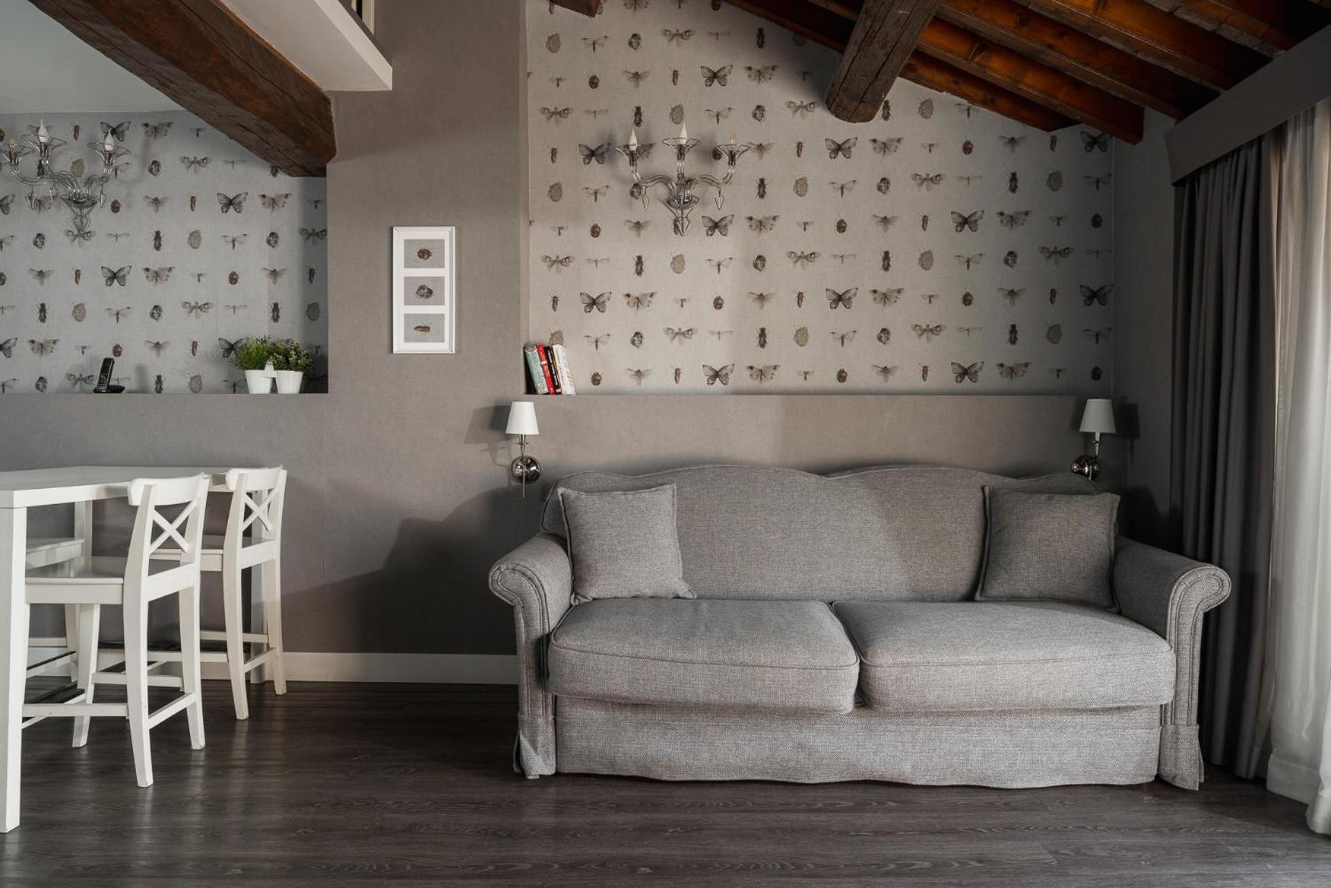 Loft with Patio View (4 Adults)