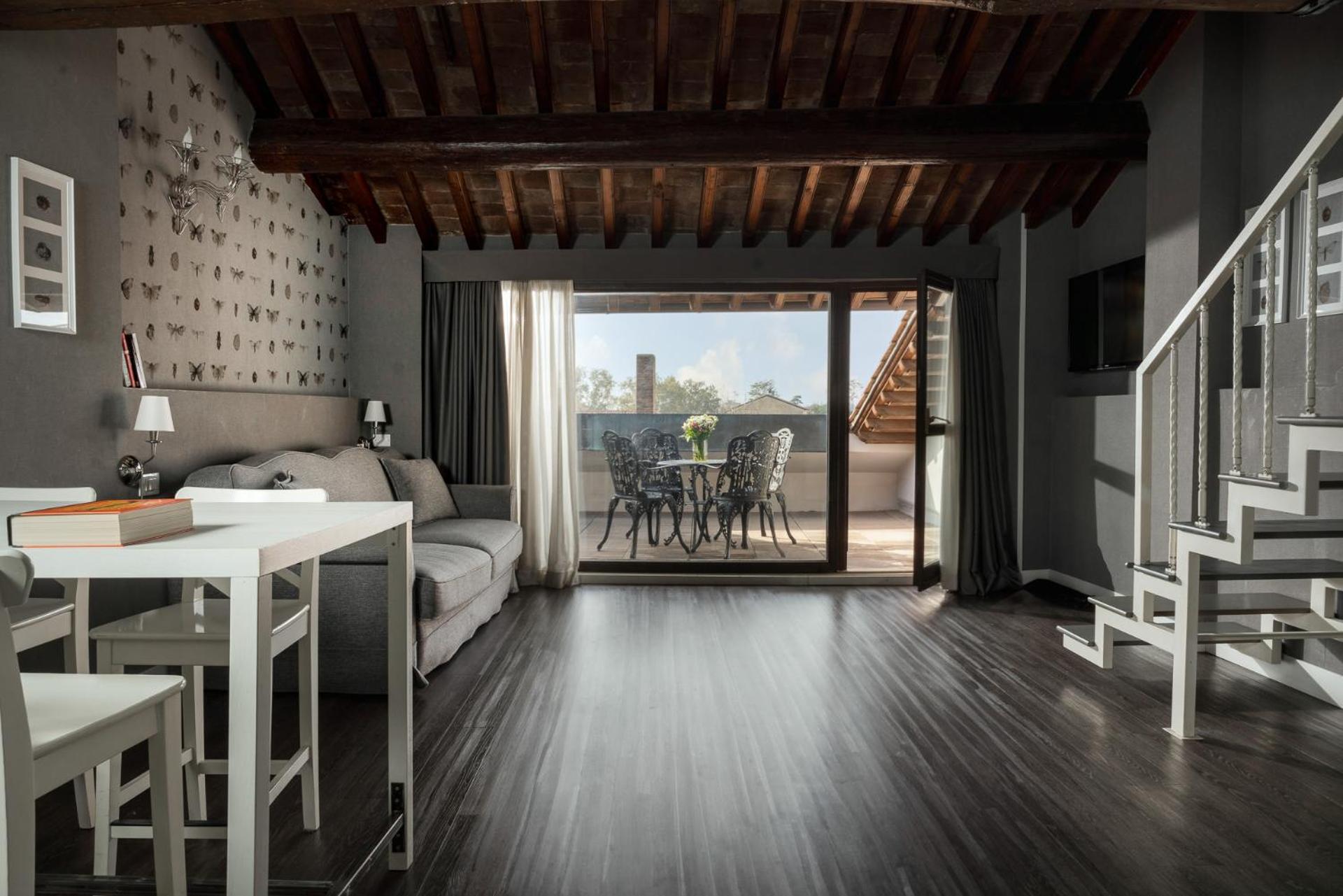 Loft with Patio View (4 Adults)