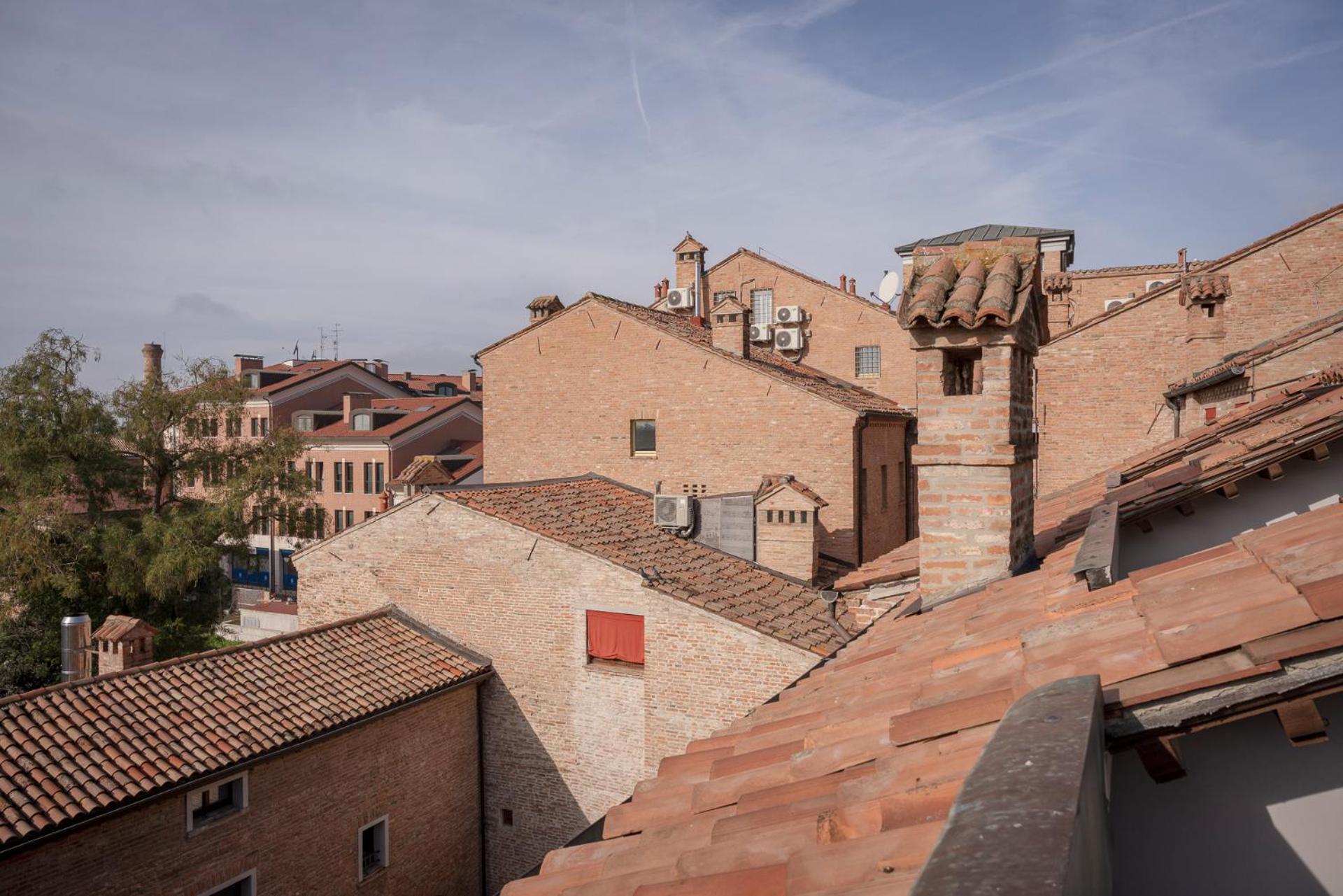 Loft with Patio View (4 Adults)