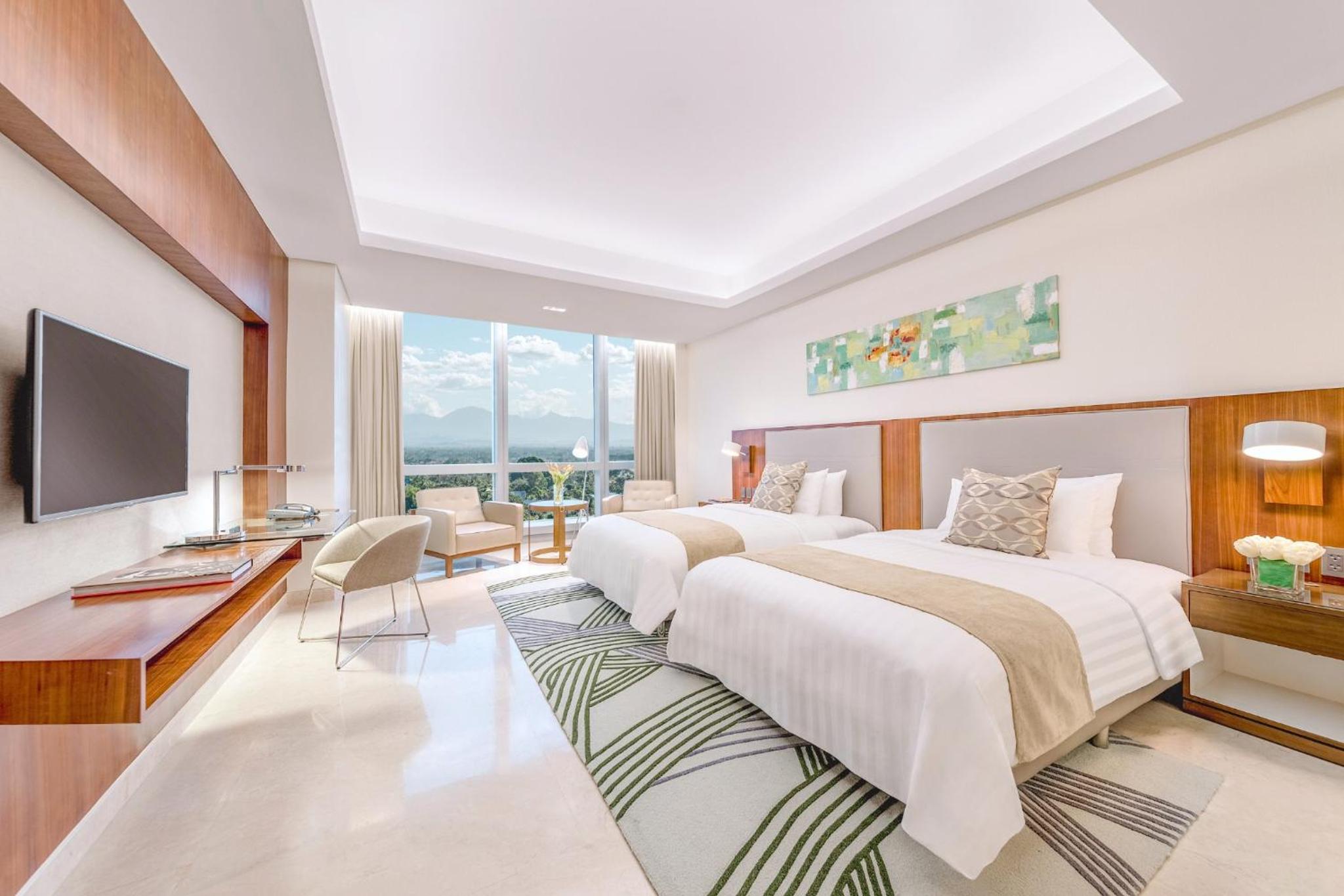 Executive Deluxe Twin