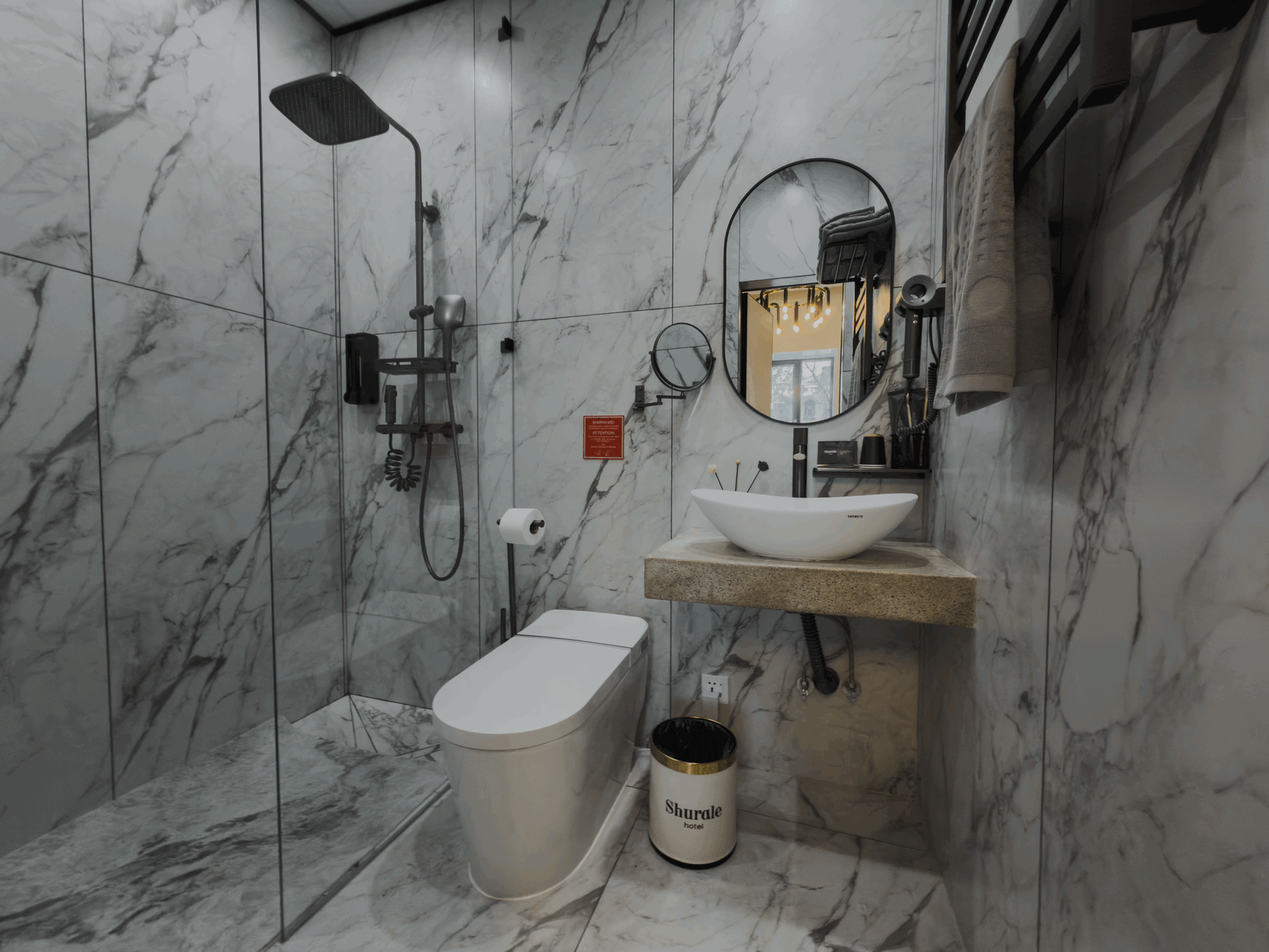 Улучшенный номер с кроватью размера «king-size»