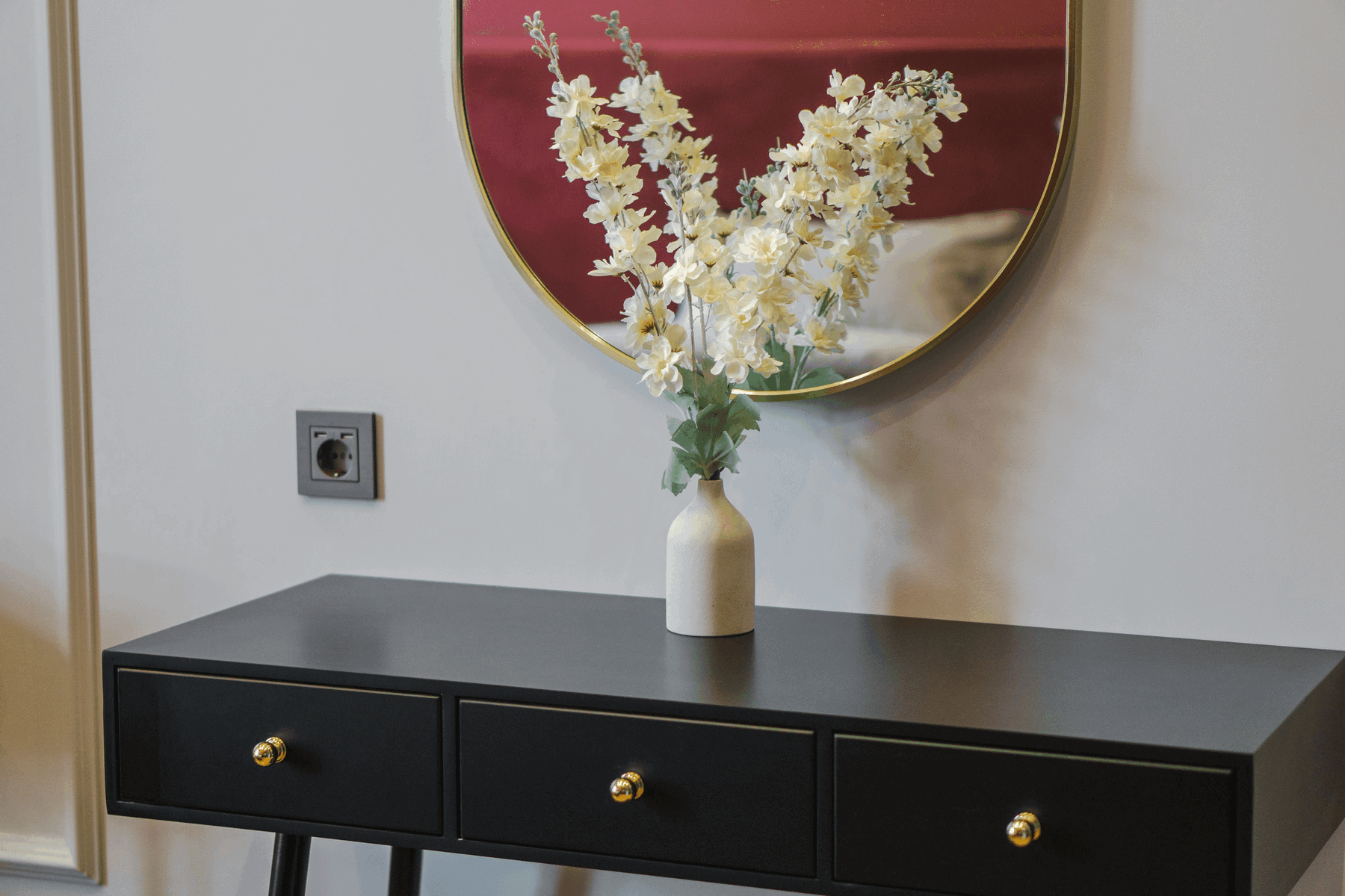 Улучшенный двухместный номер с 2 отдельными кроватями