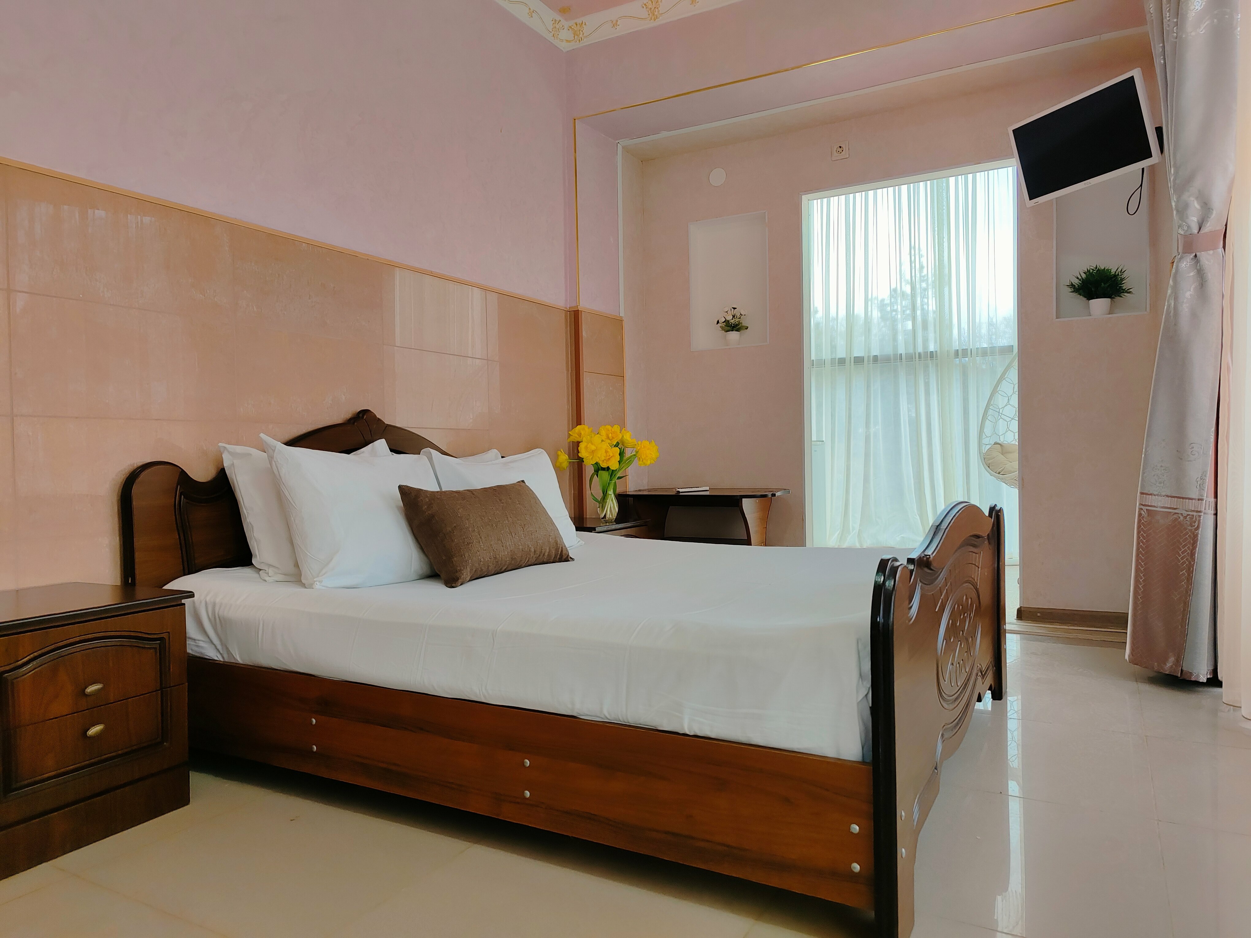 Улучшенный двухместный номер с 1 кроватью