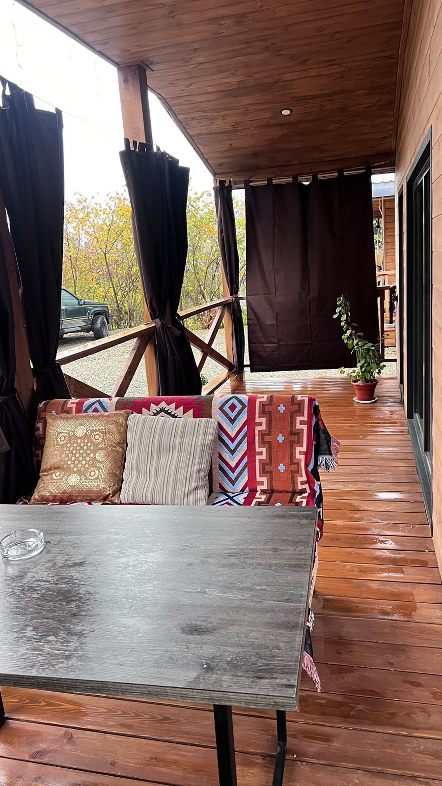 Трехместный номер с террасой