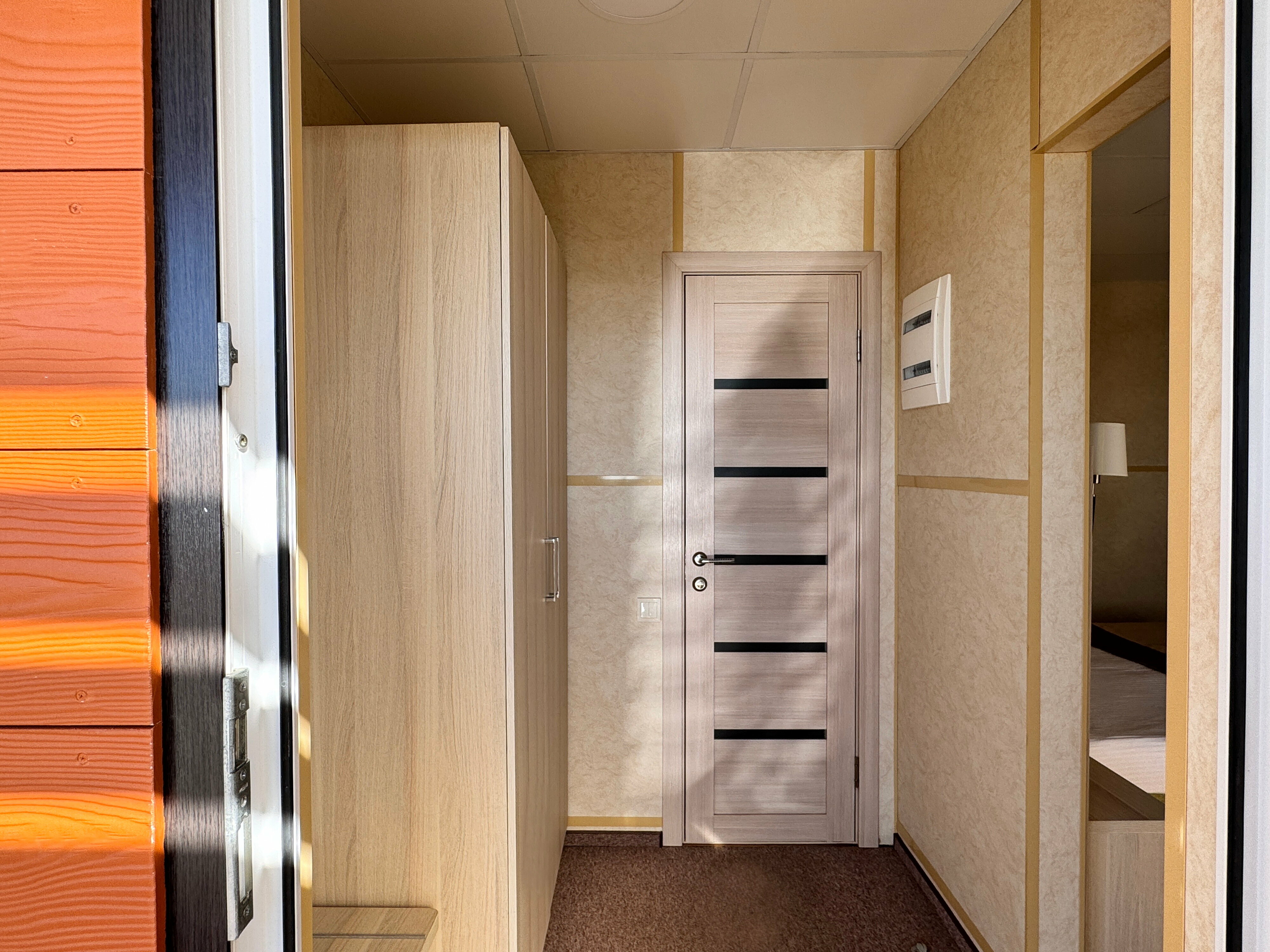 5-ти местный номер Коннект с общей террасой (Этаж под ключ)