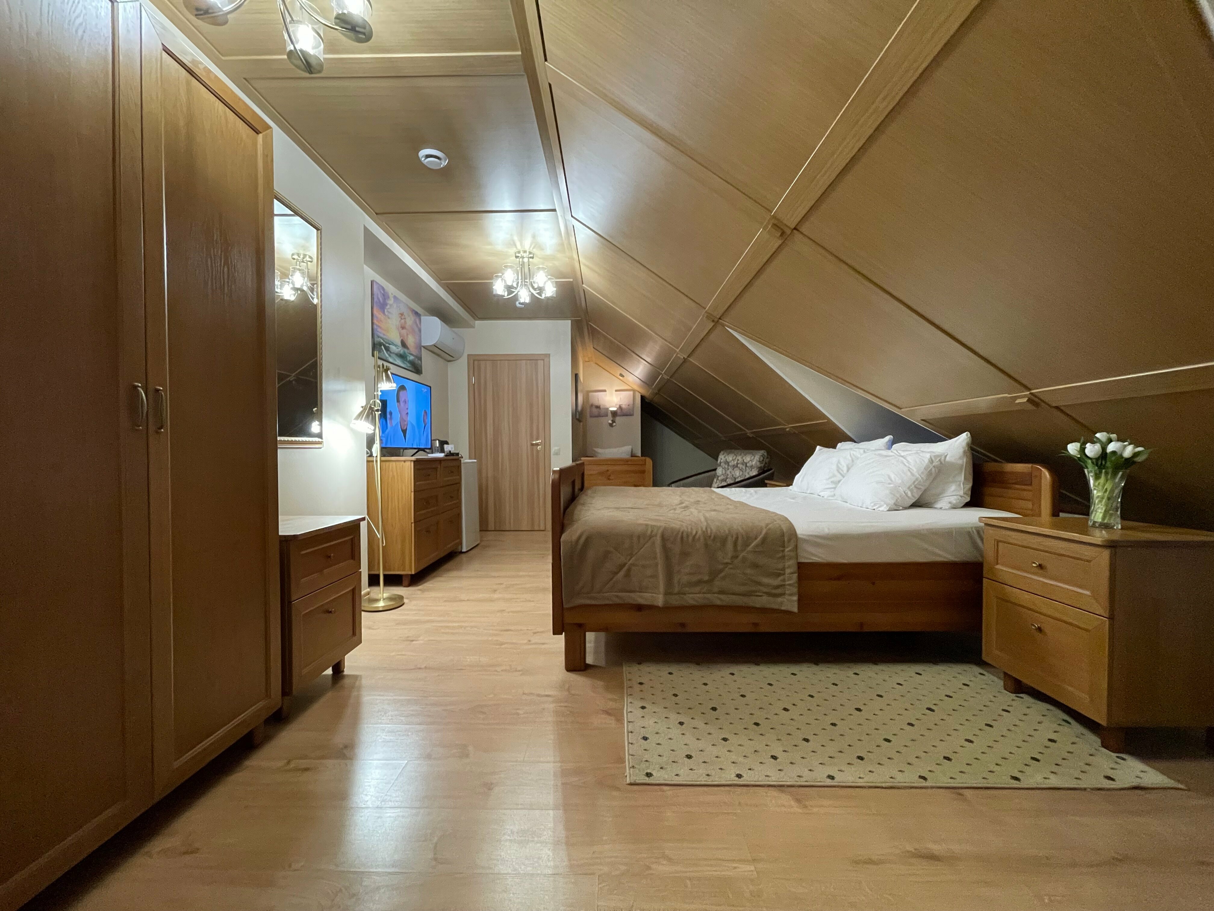 Мансардный семейный полулюкс в морском стиле