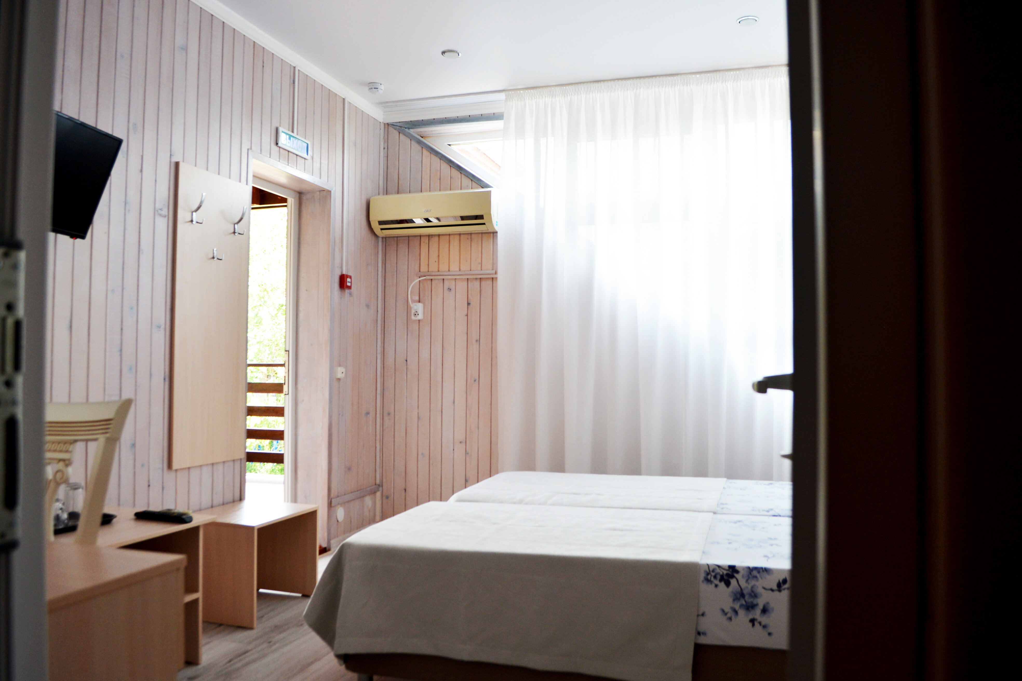 2-х местный номер (деревянный коттедж)