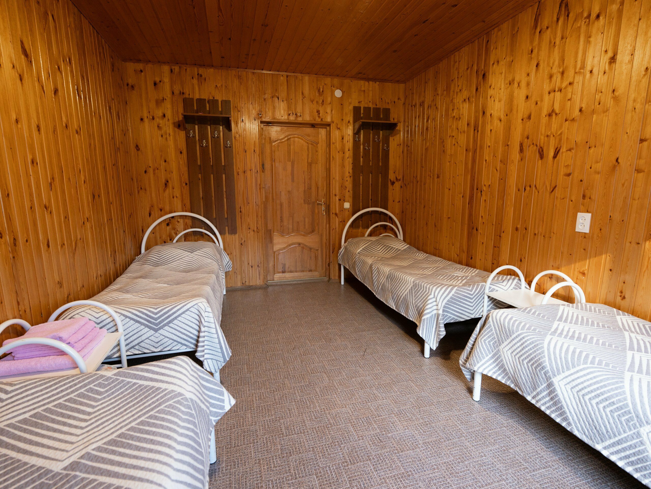 Четырехместный эконом