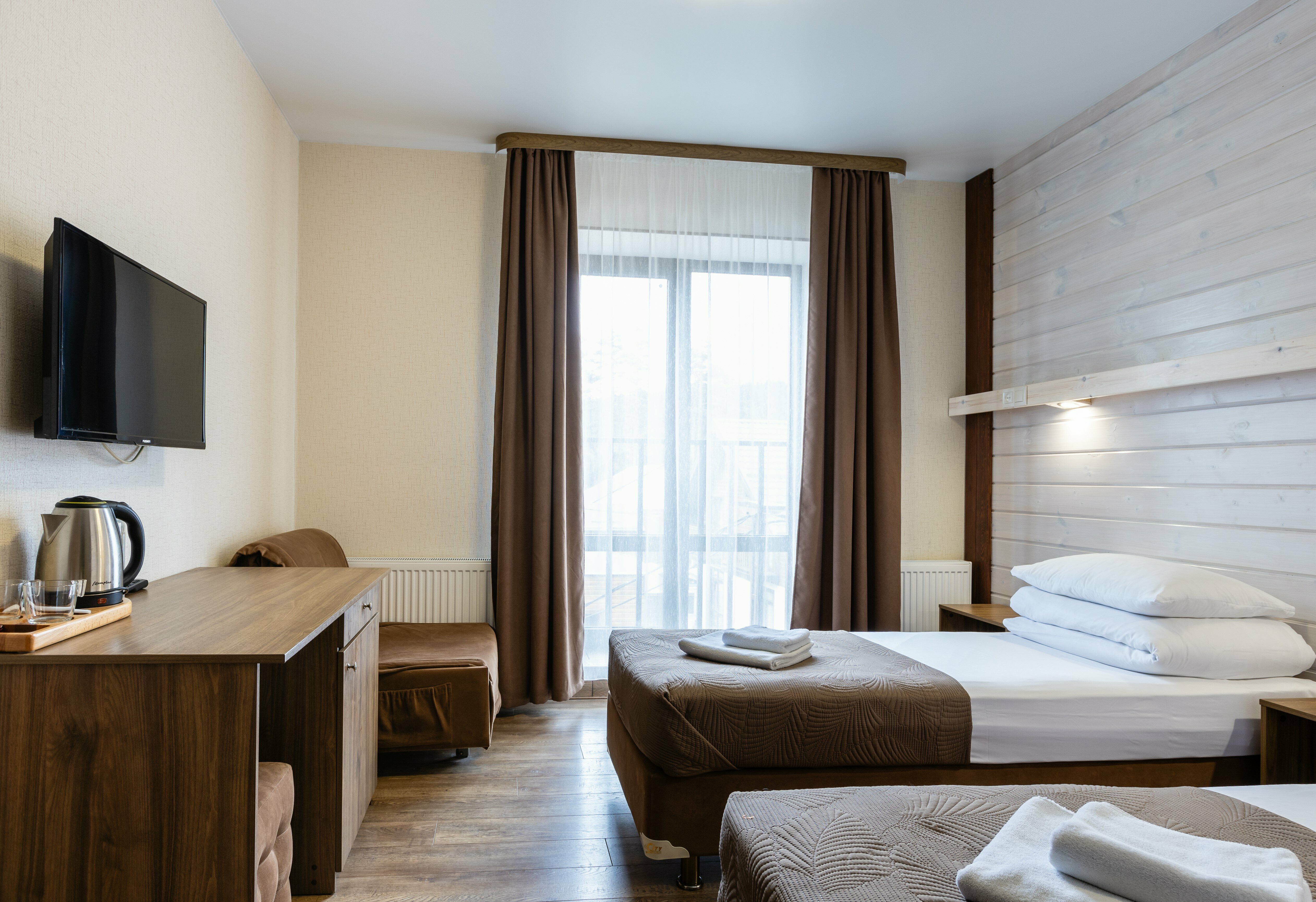 Двухместный номер с 1 кроватью или 2 отдельными кроватями и балконом