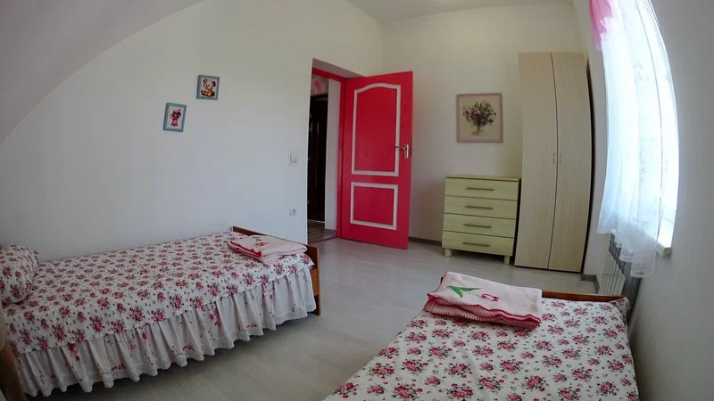 Номер в Тюльпанах