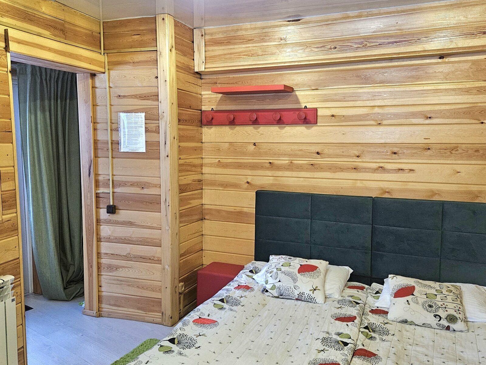 Улучшенный двухместный номер с 2 отдельными кроватями