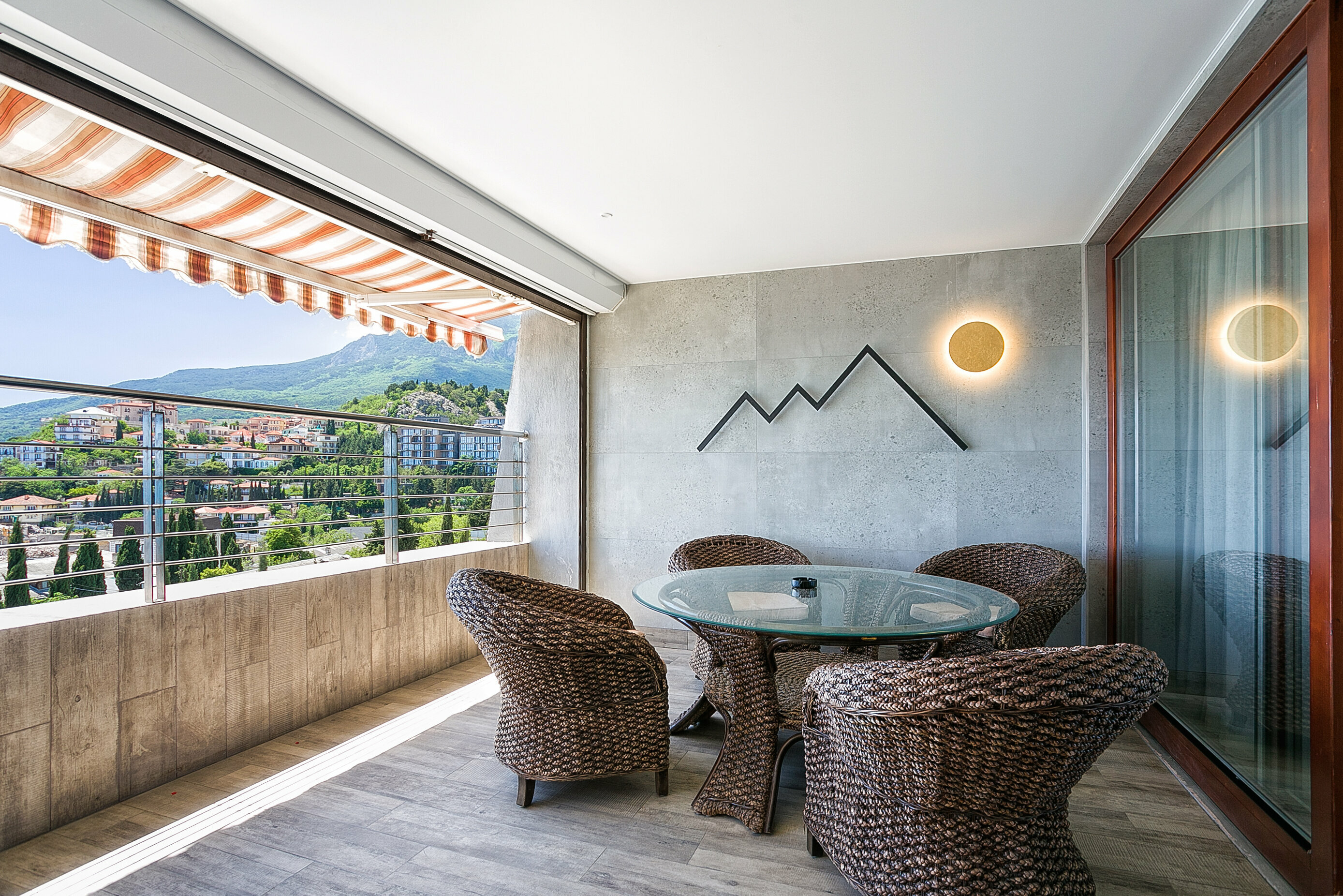 Люкс с 3 спальнями