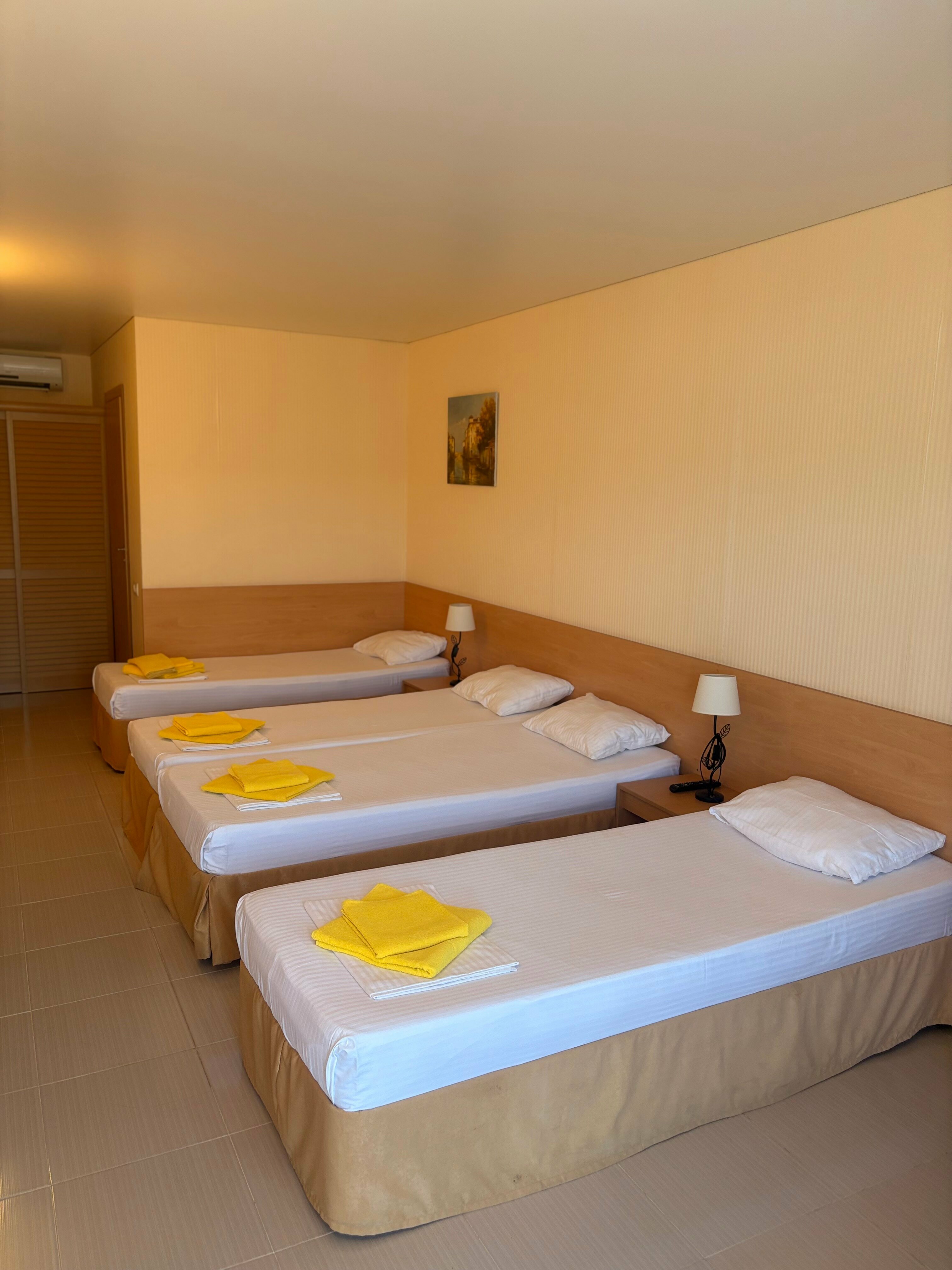 Стандартный четырехместный номер