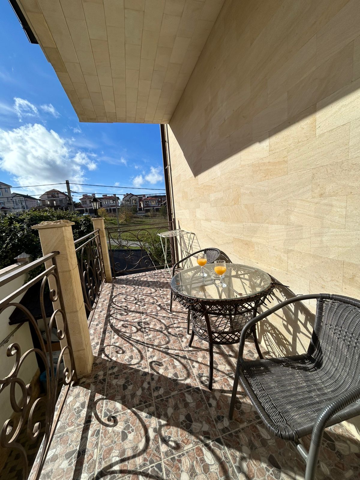 Делюкс с раздельными кроватями и большим балконом