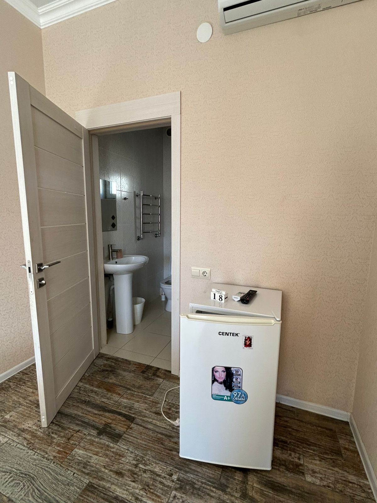 Делюкс с раздельными кроватями и большим балконом