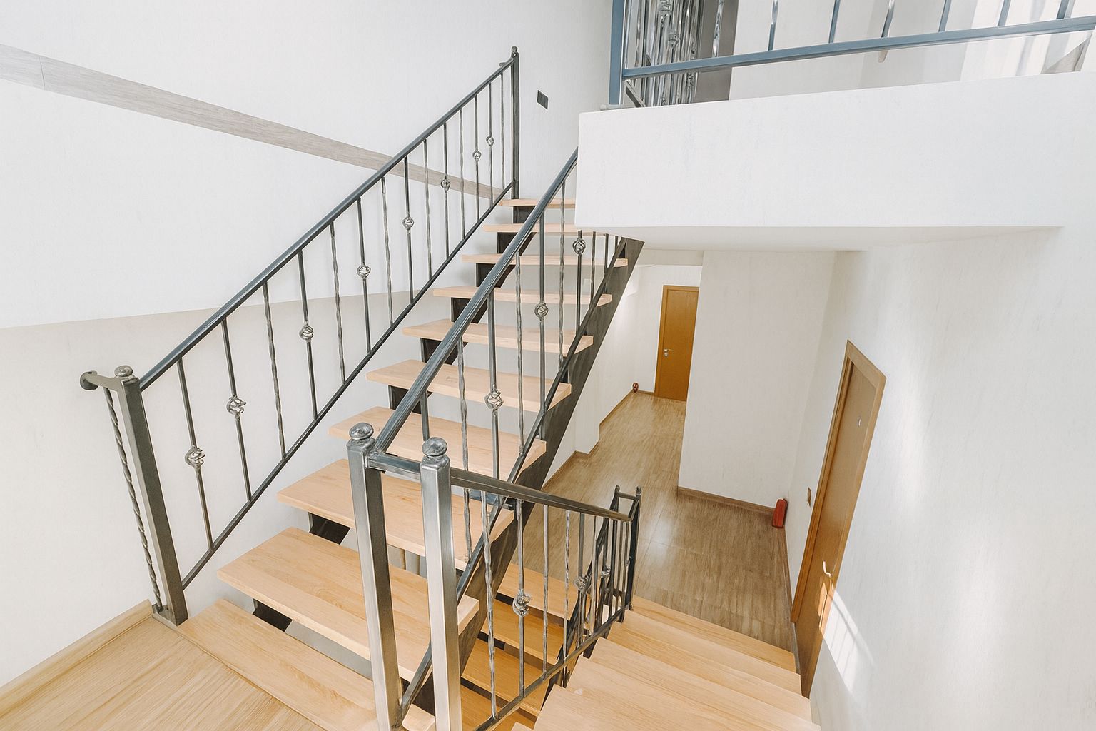 Улучшенный люкс