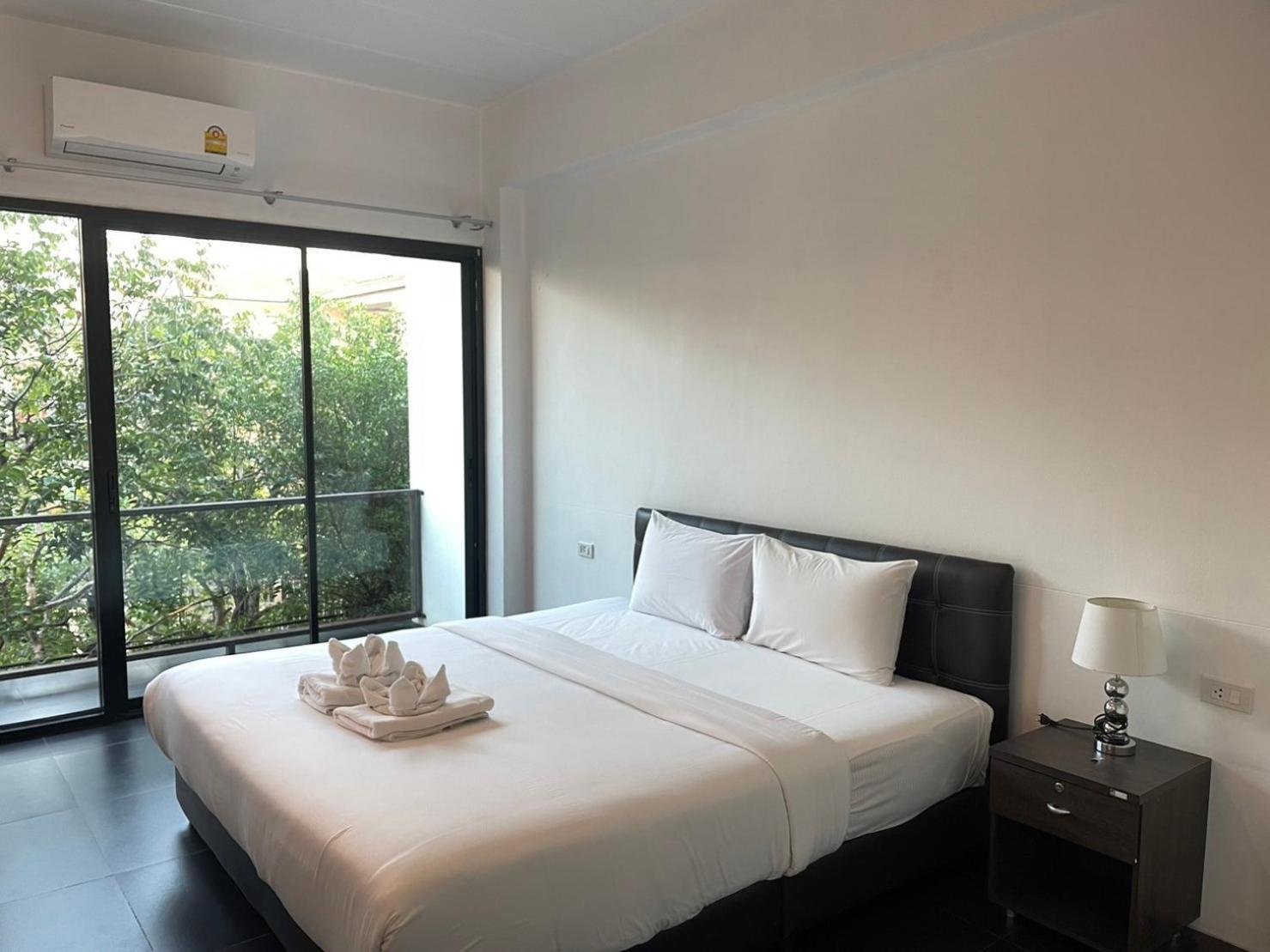 King Room with Balcony