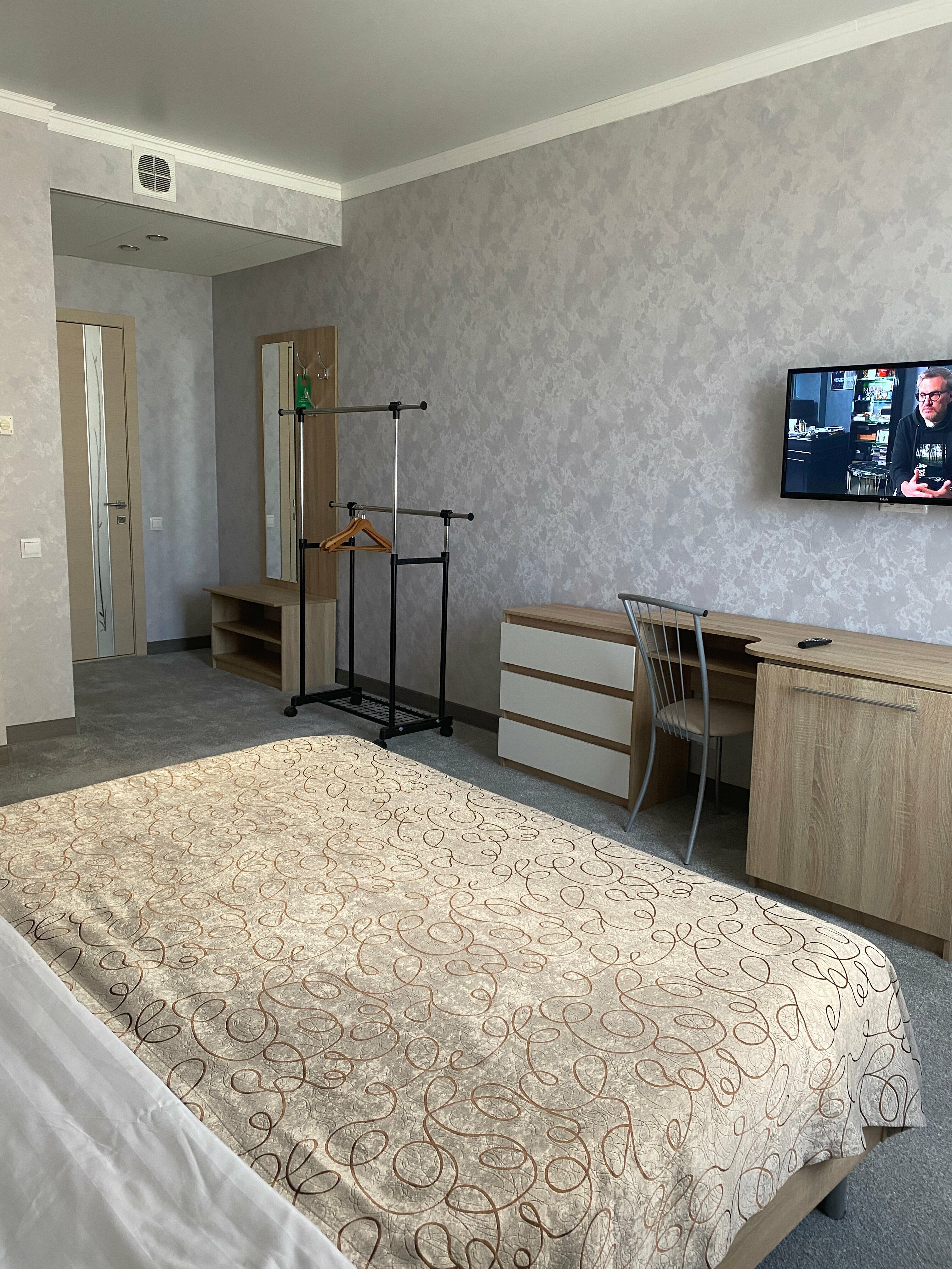 Двухместный номер с 1 кроватью или 2 отдельными кроватями и дополнительной кроватью