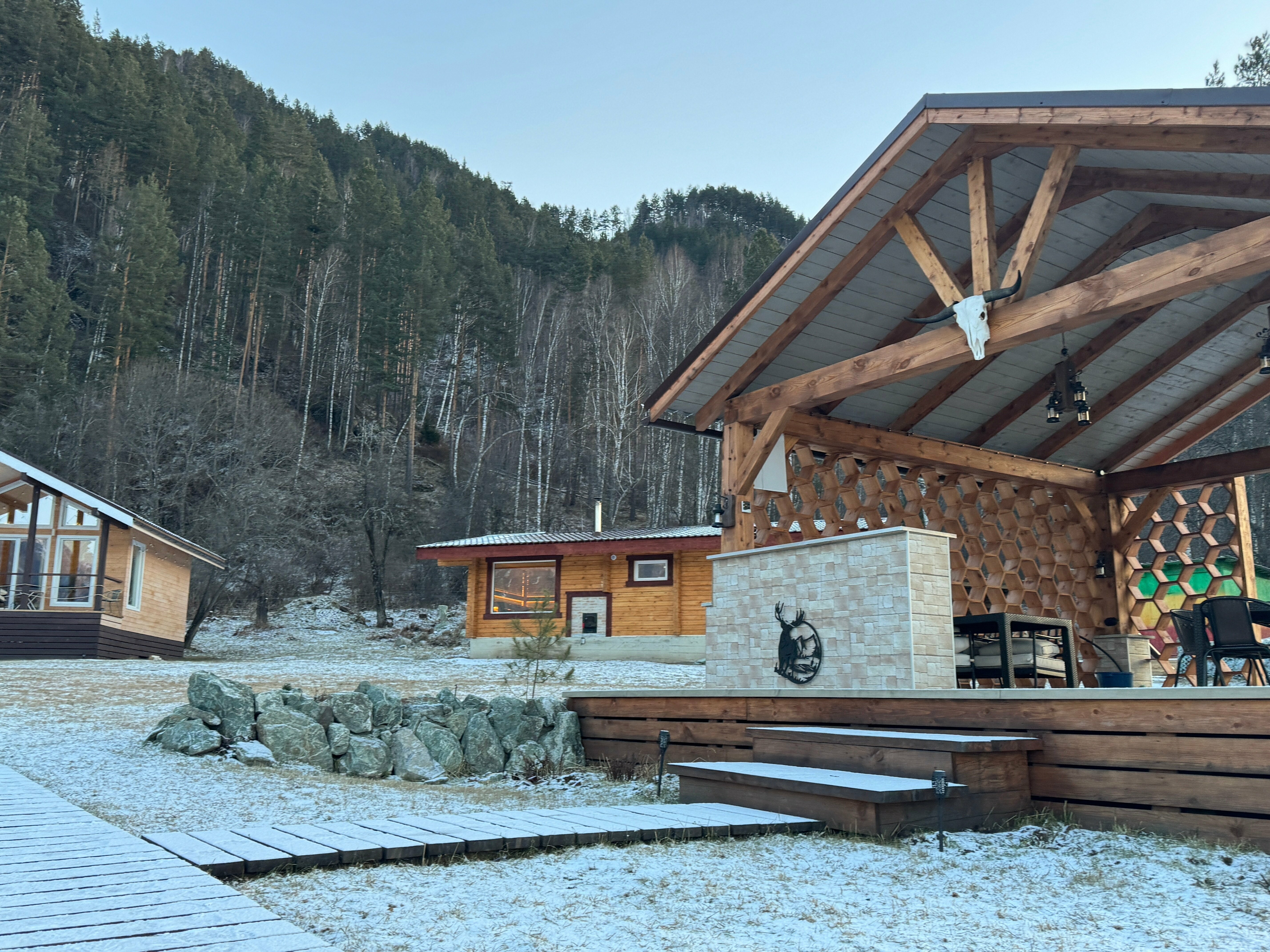 Шале " горы Алтая"