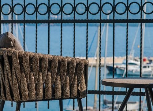 Suite Sea View with Balcony - Contemporary Building в Lazure Hotel and Marina