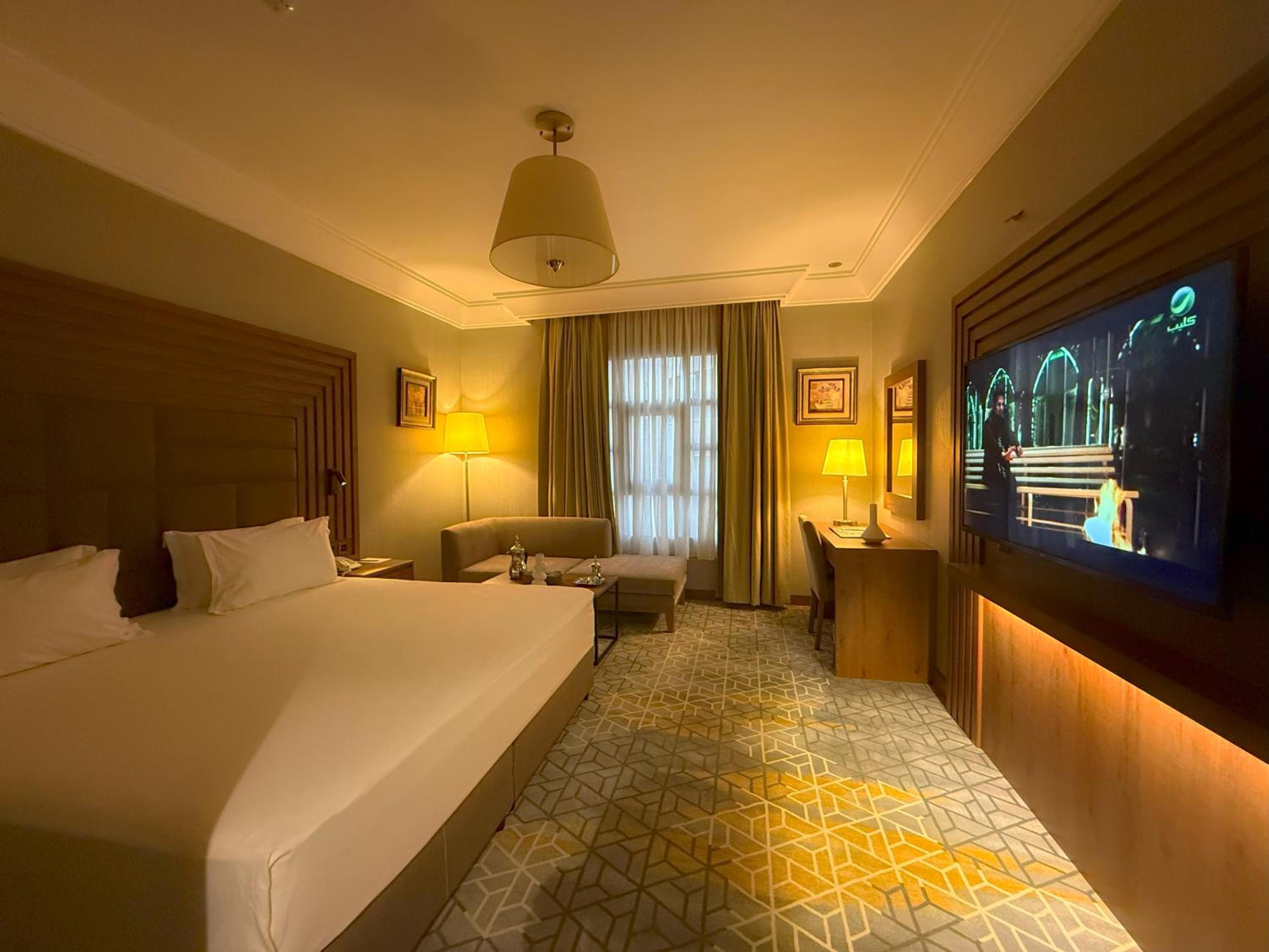 Double Room with Pool View