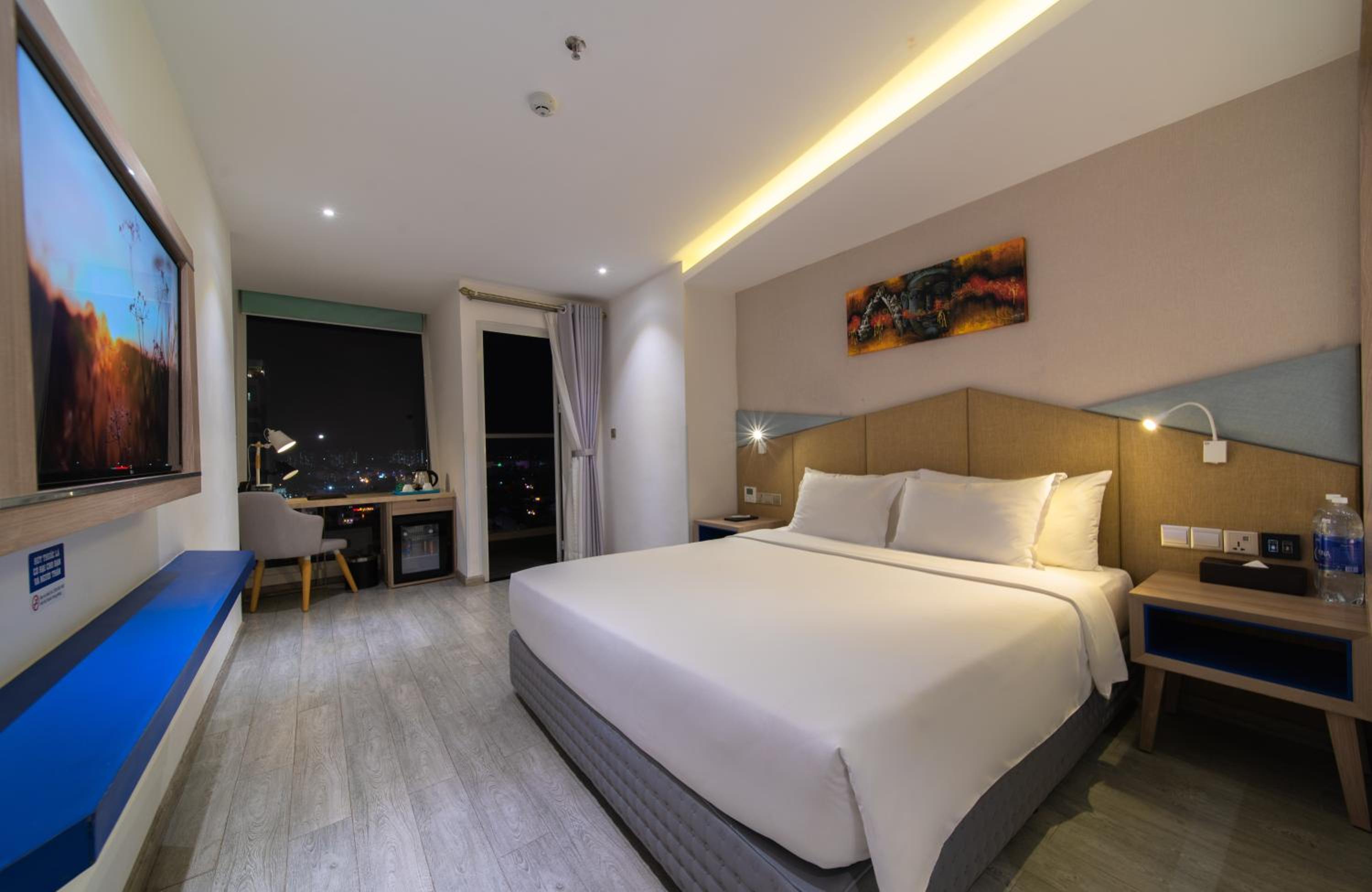 Senior Executive Room