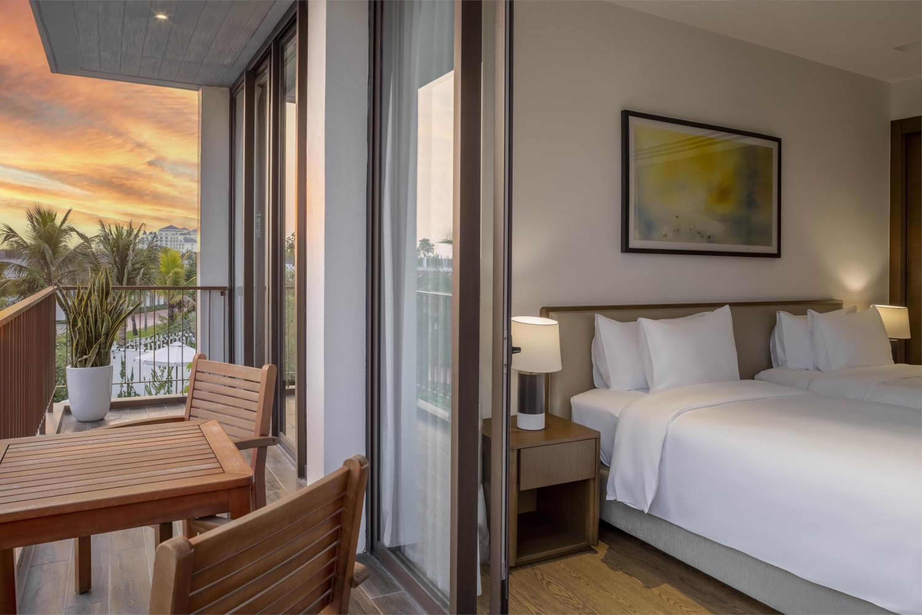 2 Bedrooms Junior Garden Villa