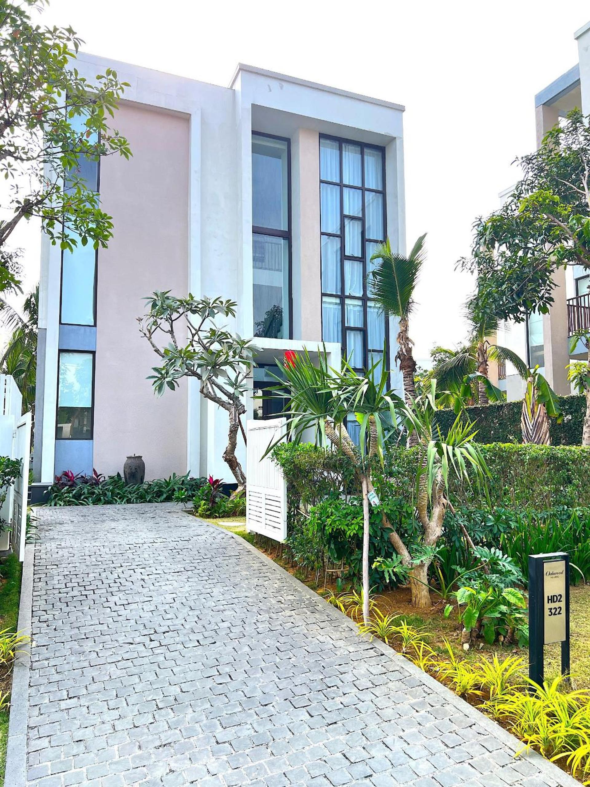 2 Bedrooms Junior Garden Villa