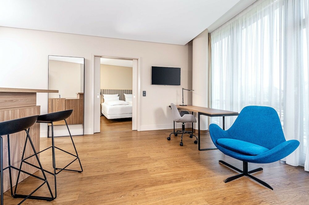 Junior Suite (Extra Bed 2 adults + 1 child)