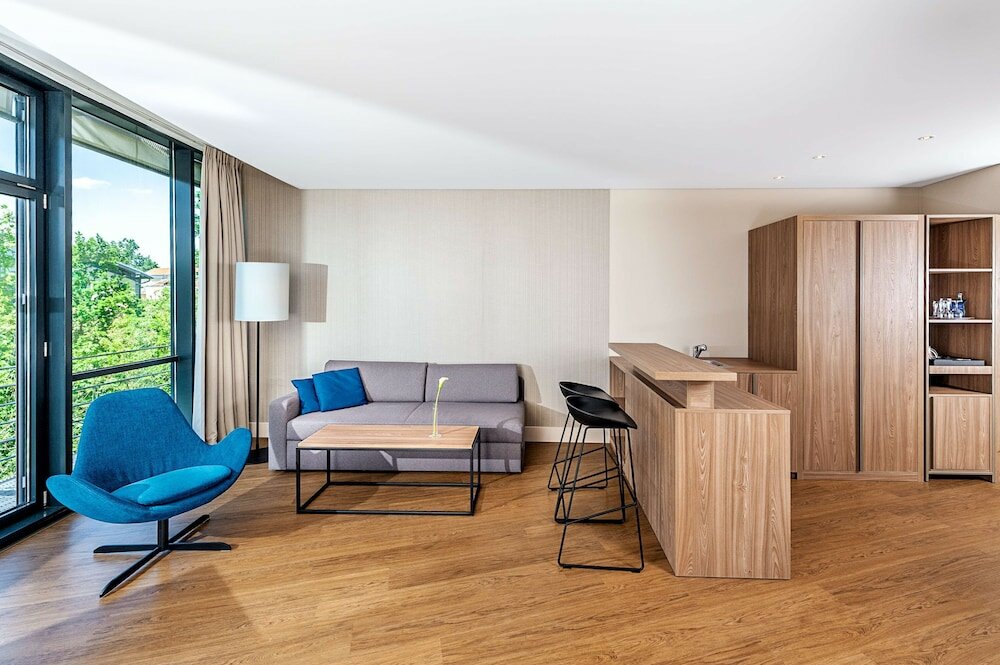 Junior Suite (Extra Bed 2 adults + 1 child)