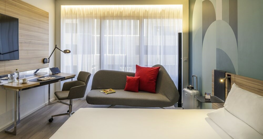 Premium Room, 1 King Bed