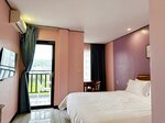 Superior Queen Room в Junlan Hotel