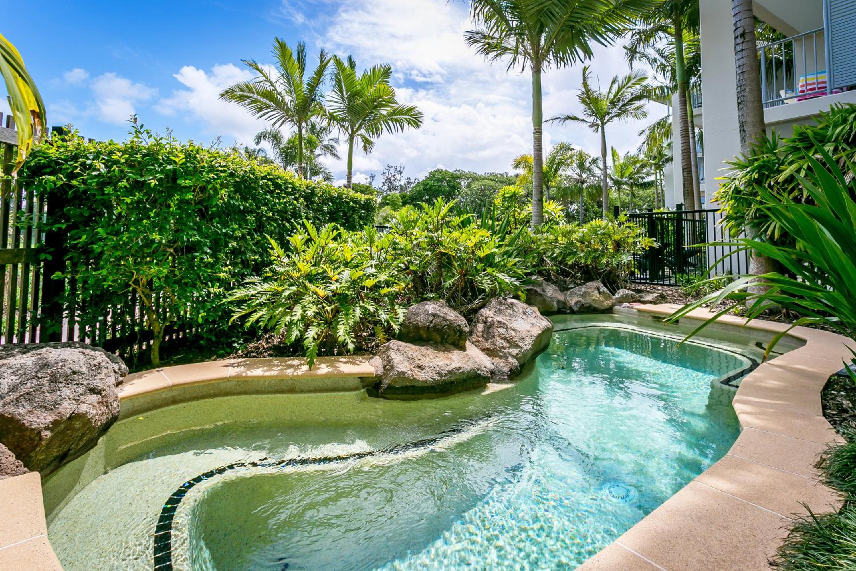 One-Bedroom Apartment With Plunge Pool And Spa Bath