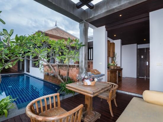 Pool Villa with Sea View